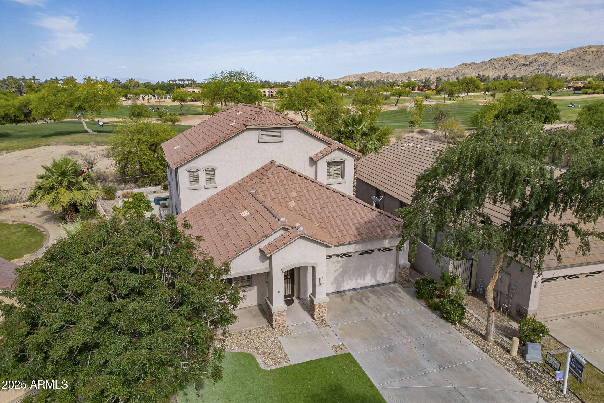 Phoenix, AZ 85042,6847 S 27TH Place