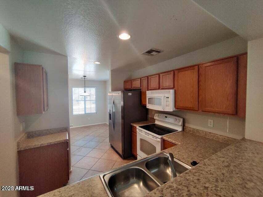 San Tan Valley, AZ 85143,1507 E PONCHO Lane