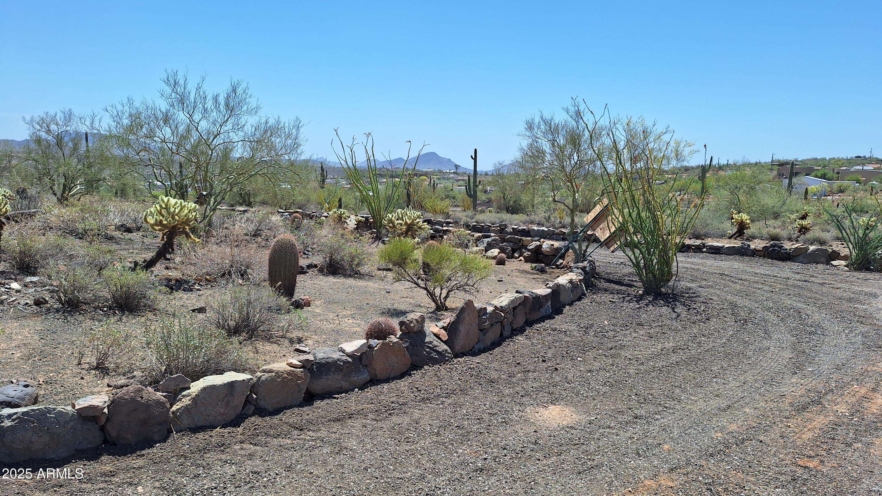 49636 N 15th Avenue New River, AZ 85087