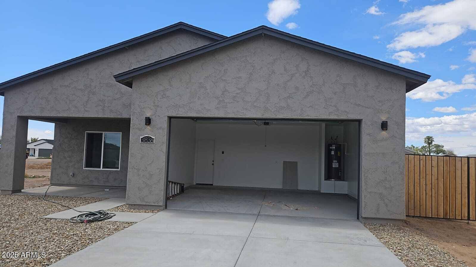 Wittmann, AZ 85361,32006 N Ash Street