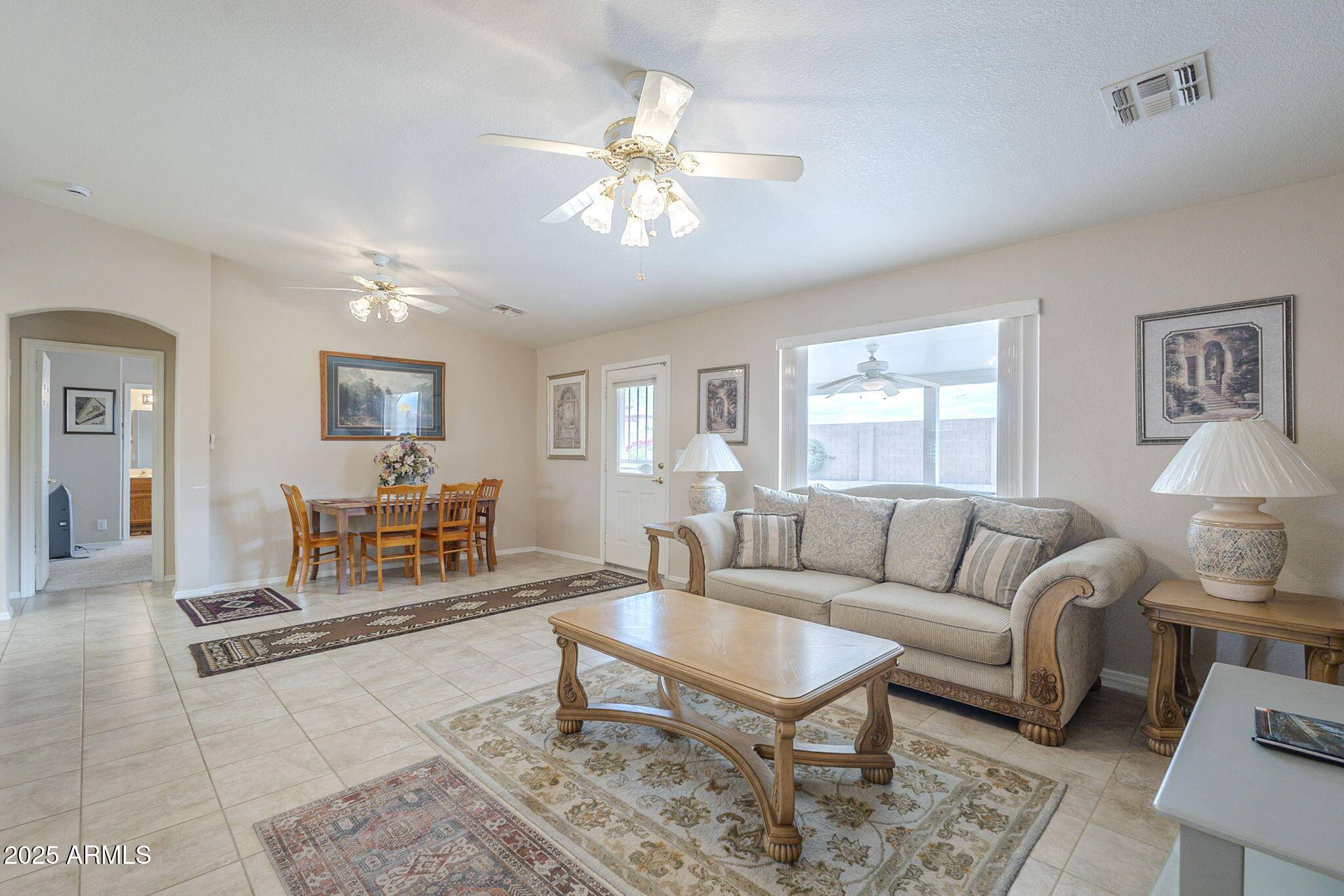 Mesa, AZ 85209,11012 E KNOWLES Avenue