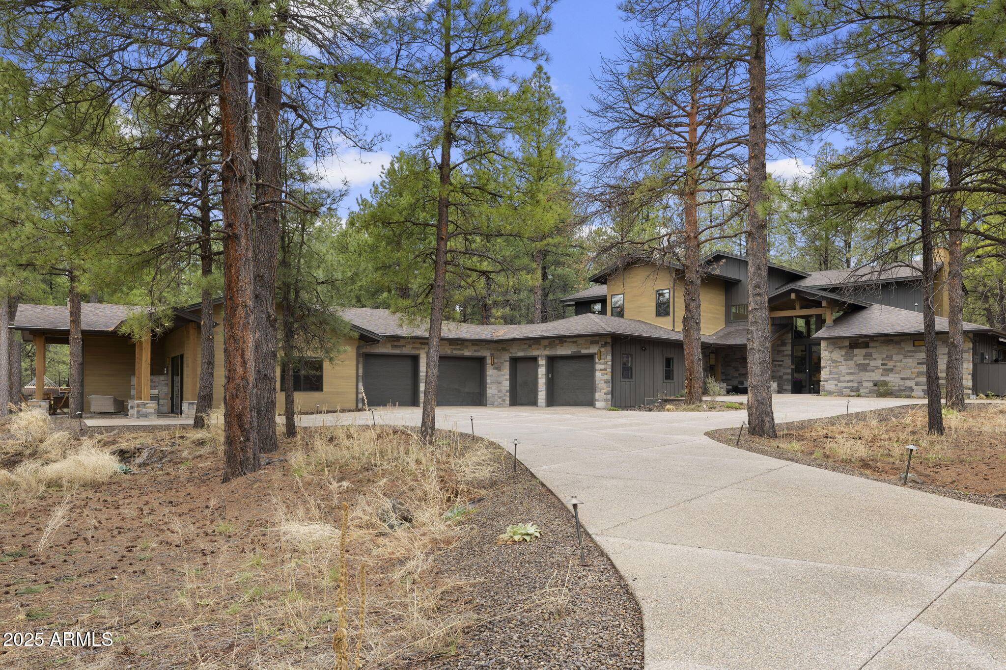 Flagstaff, AZ 86005,2554 T E MCCULLOUGH --