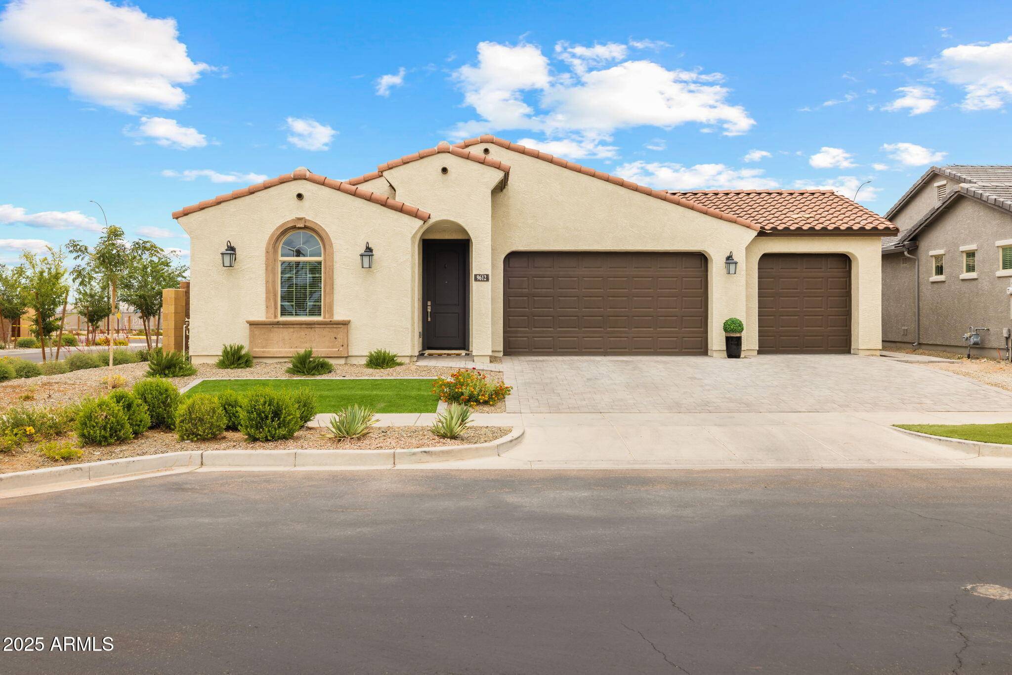 Mesa, AZ 85212,9612 E RAINBOW Avenue