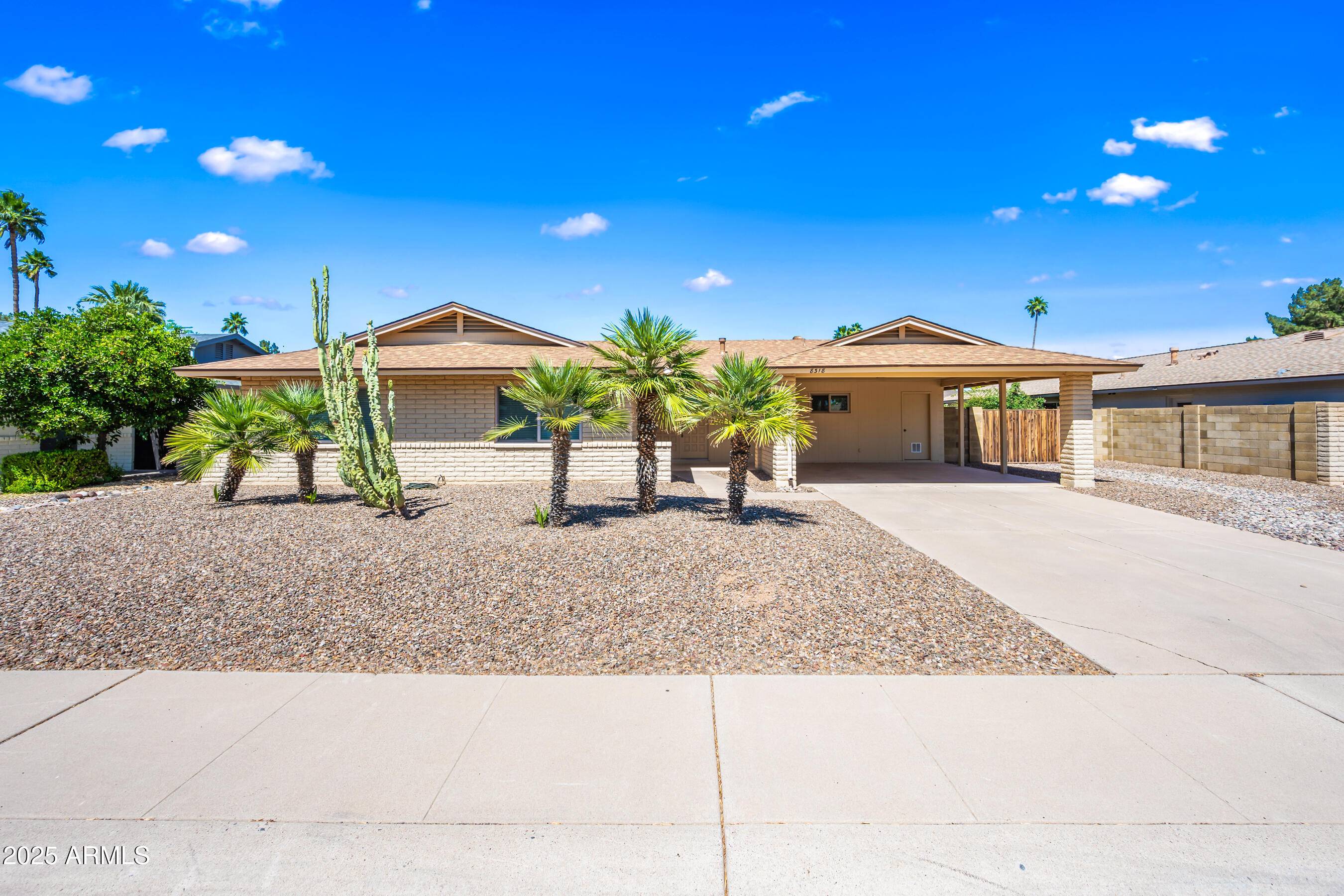 Scottsdale, AZ 85258,8318 E VIA DE LOS LIBROS --