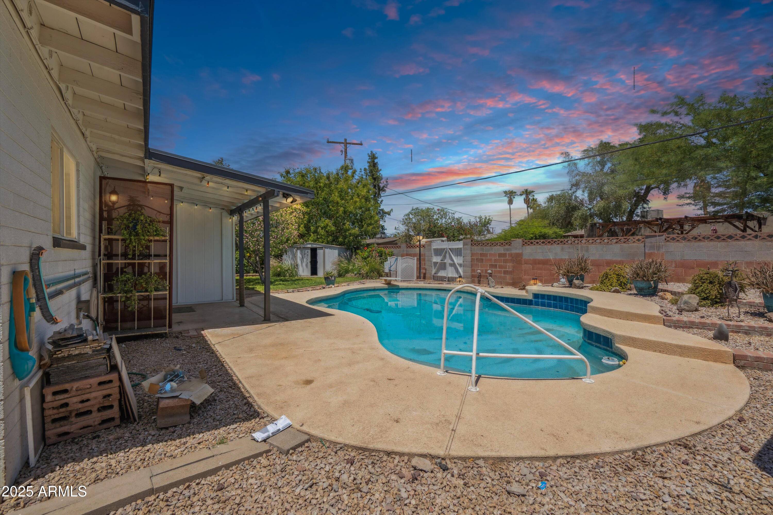 Tempe, AZ 85282,500 E Hermosa Drive
