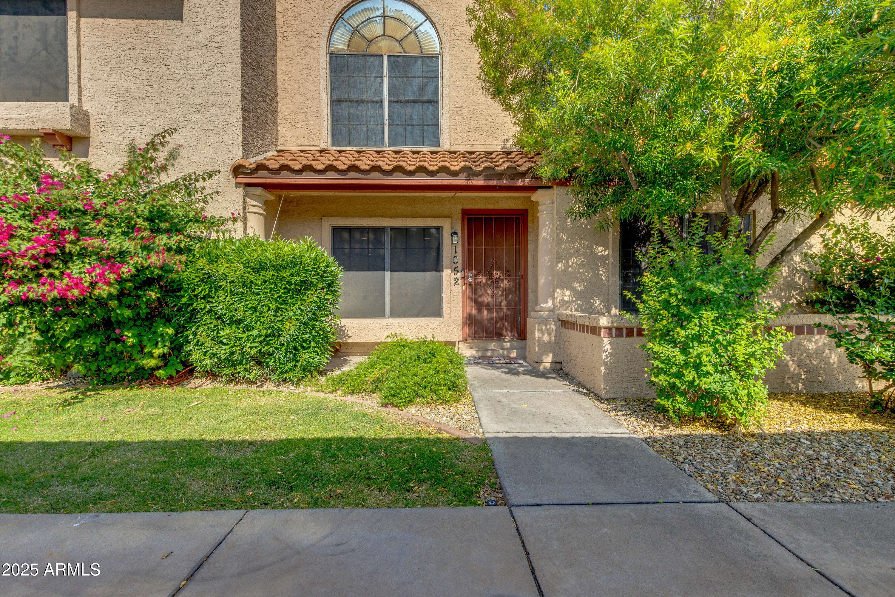 Scottsdale, AZ 85254,4901 E KELTON Lane #1052