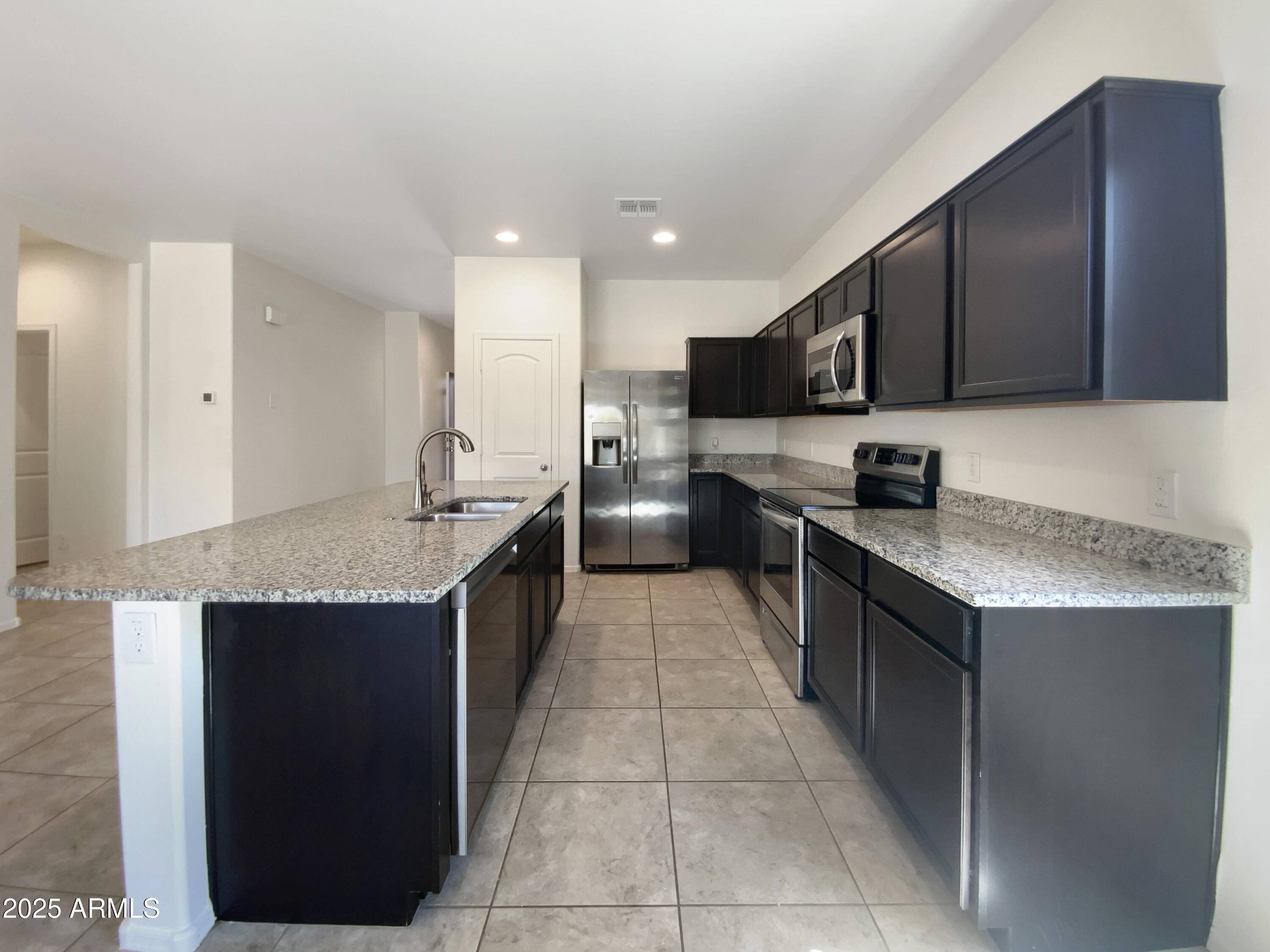 37711 W BELLO Lane Maricopa, AZ 85138
