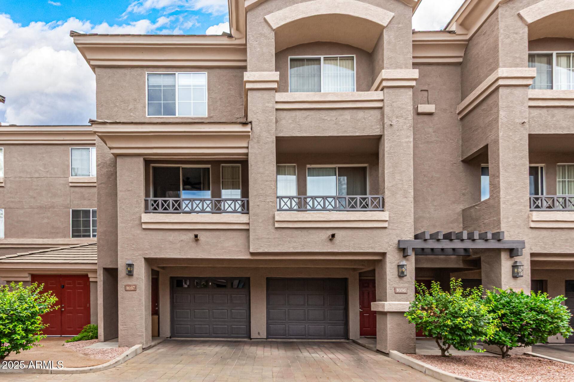 Phoenix, AZ 85032,4455 E PARADISE VILLAGE Parkway S #1057