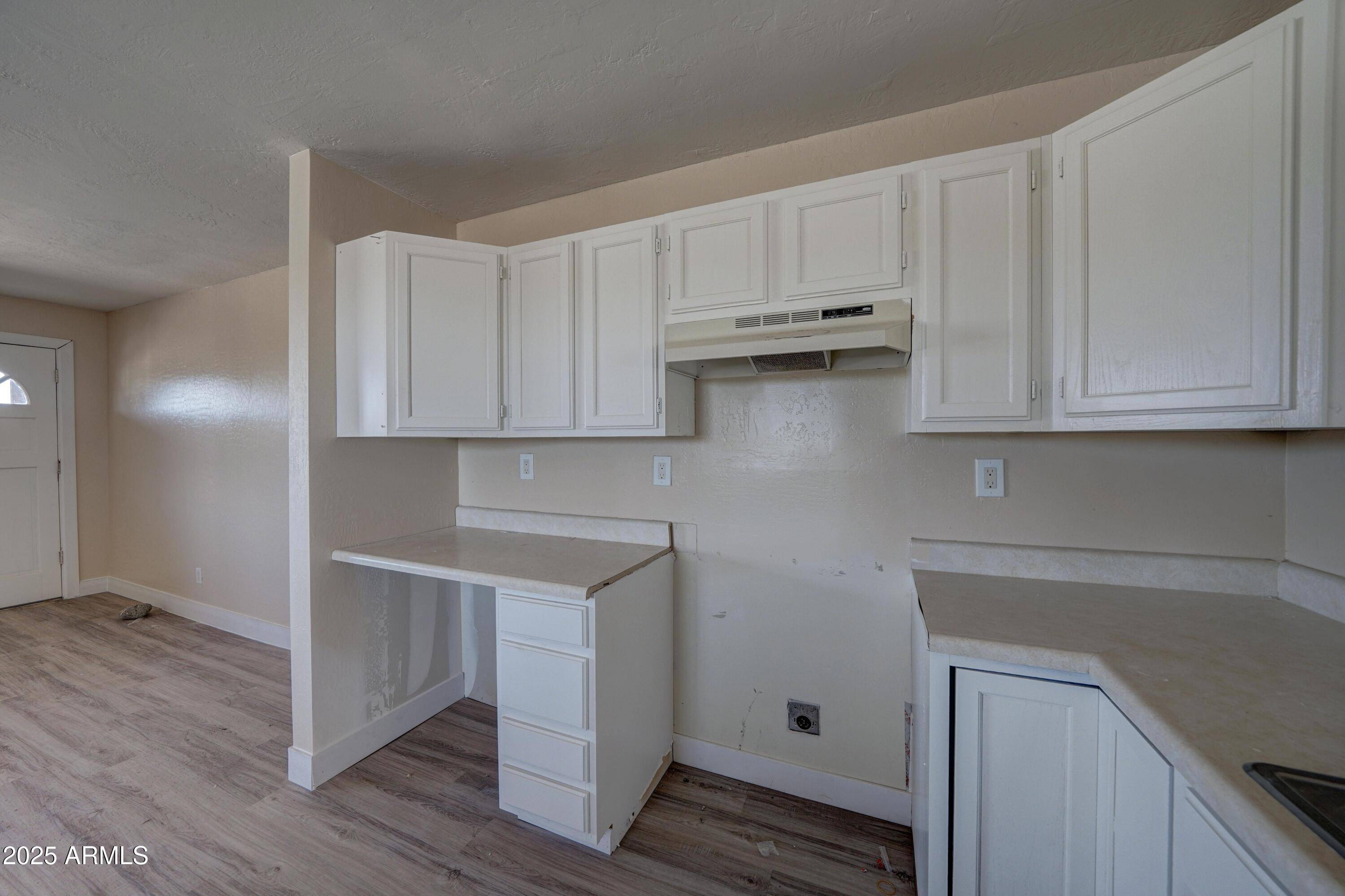 2627 W Buckskin Trail New River, AZ 85087