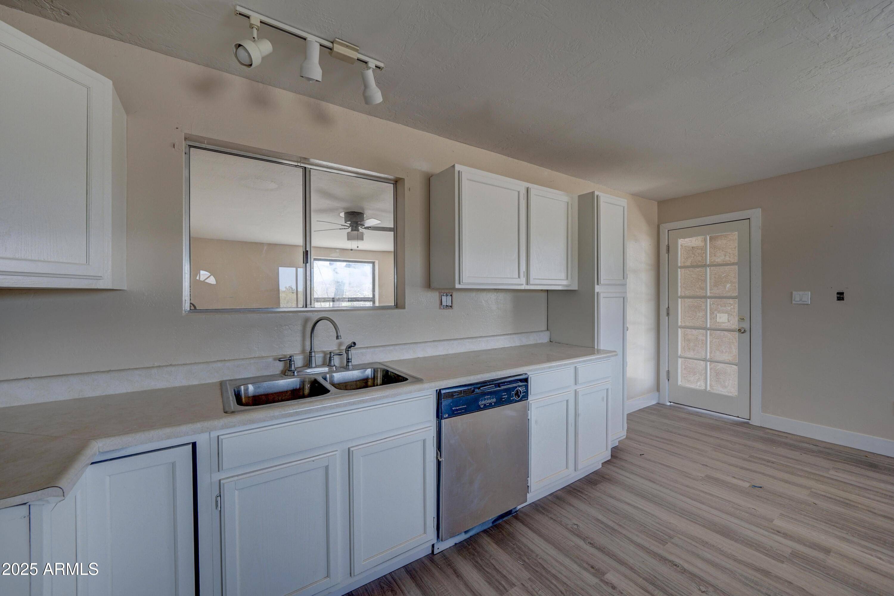 2627 W Buckskin Trail New River, AZ 85087