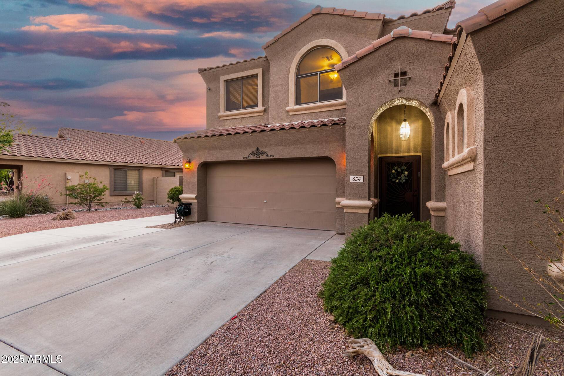 San Tan Valley, AZ 85143,654 E TAYLOR Trail