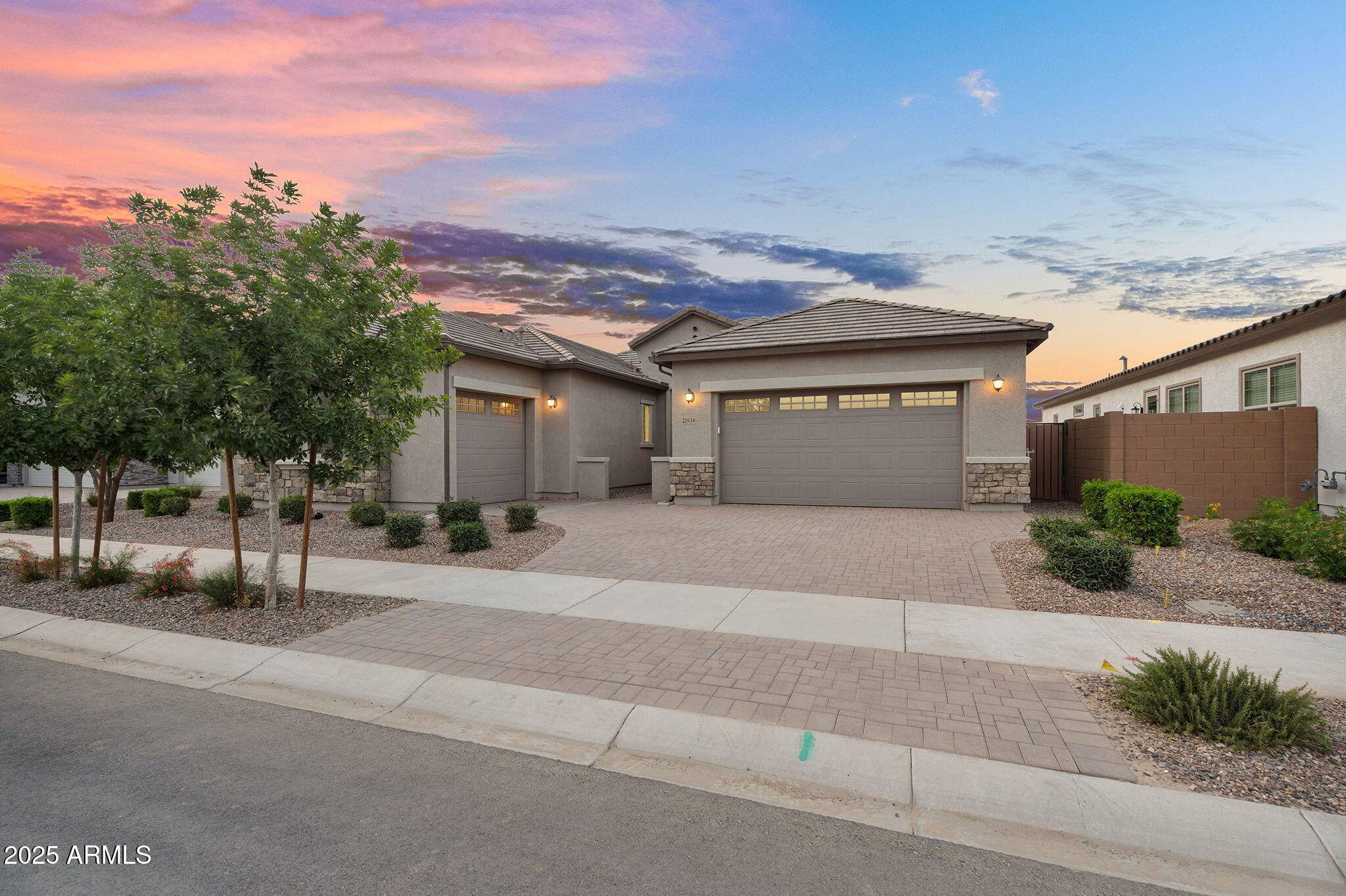 Queen Creek, AZ 85142,21934 E LORDS Court