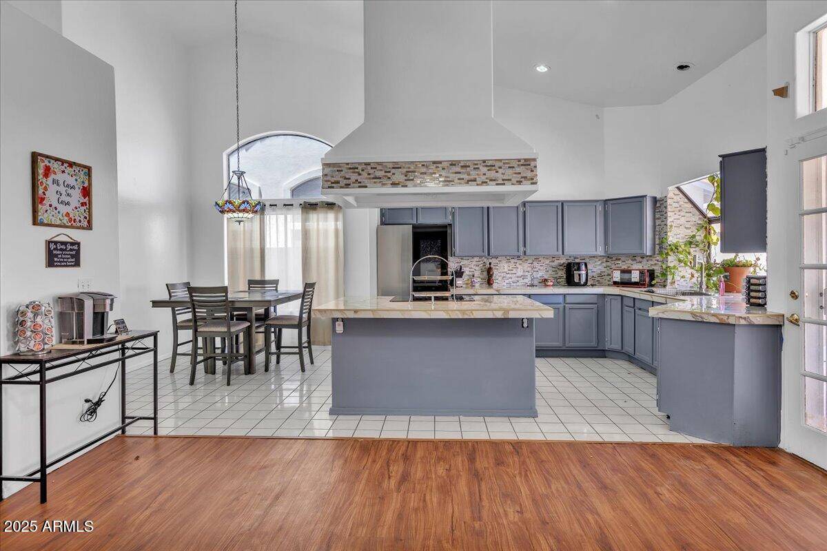 5322 W WETHERSFIELD Drive Glendale, AZ 85304