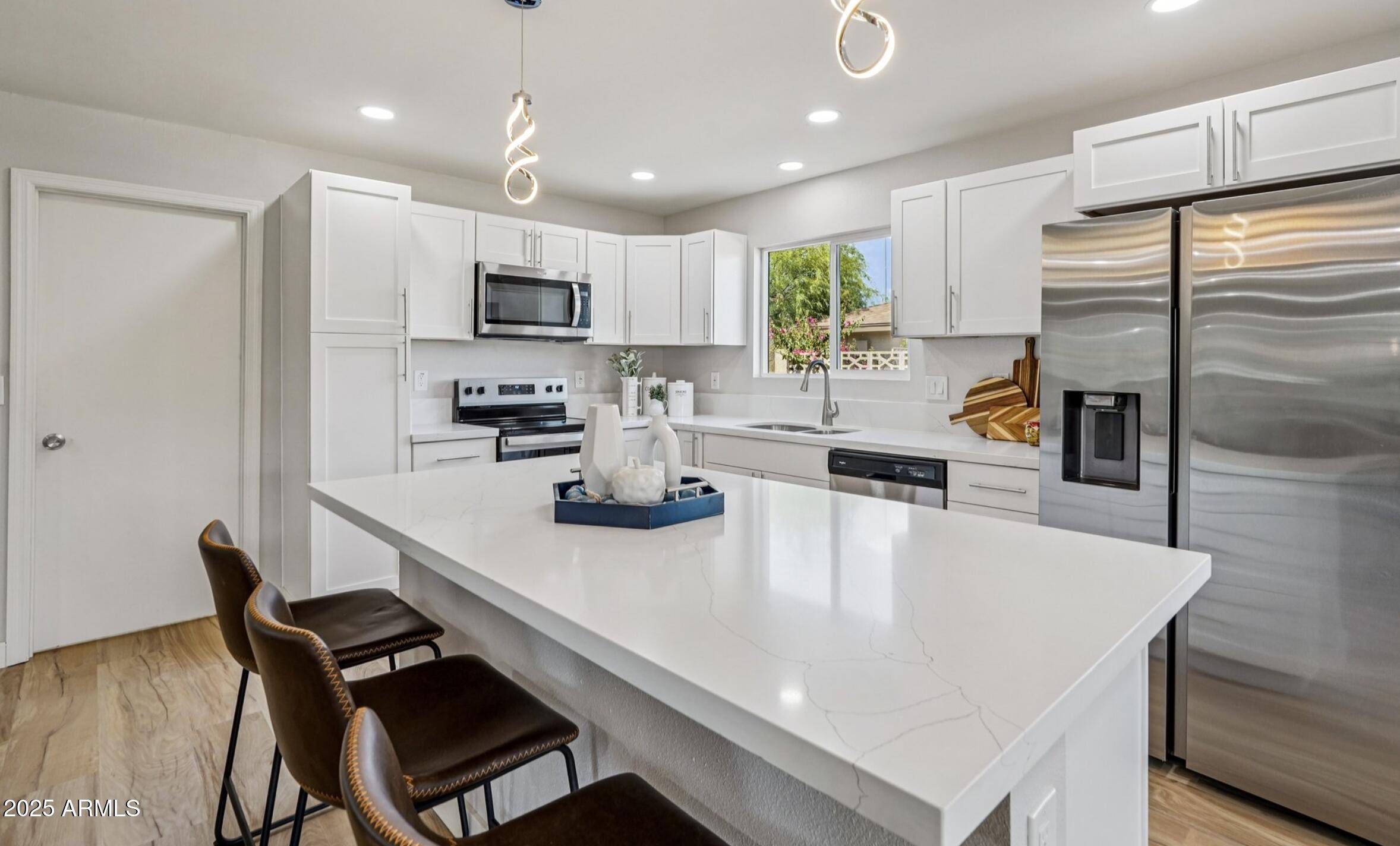 Mesa, AZ 85203,1859 E 8TH Street