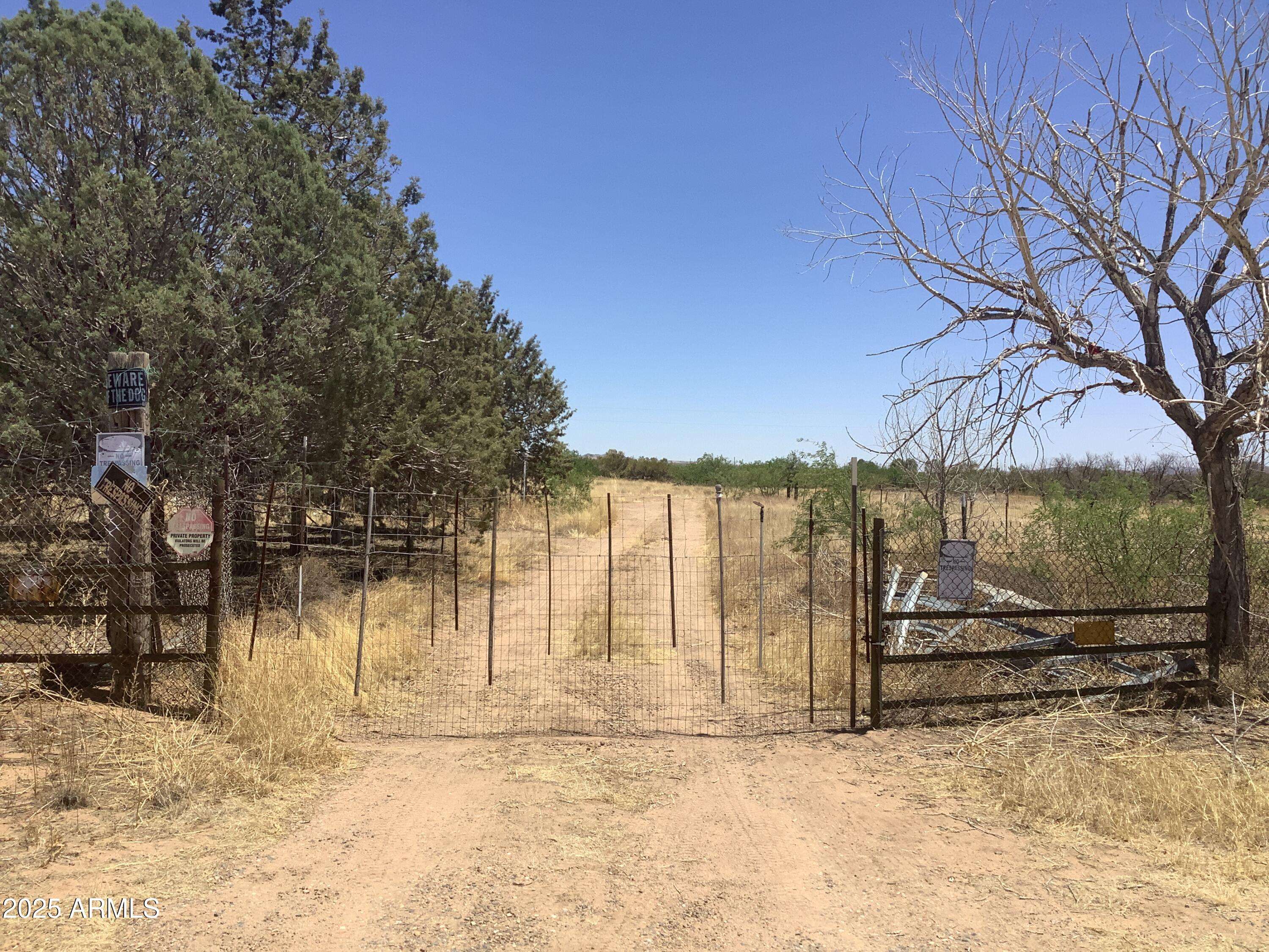 Willcox, AZ 85643,5606 W HIGH DESERT Road #216