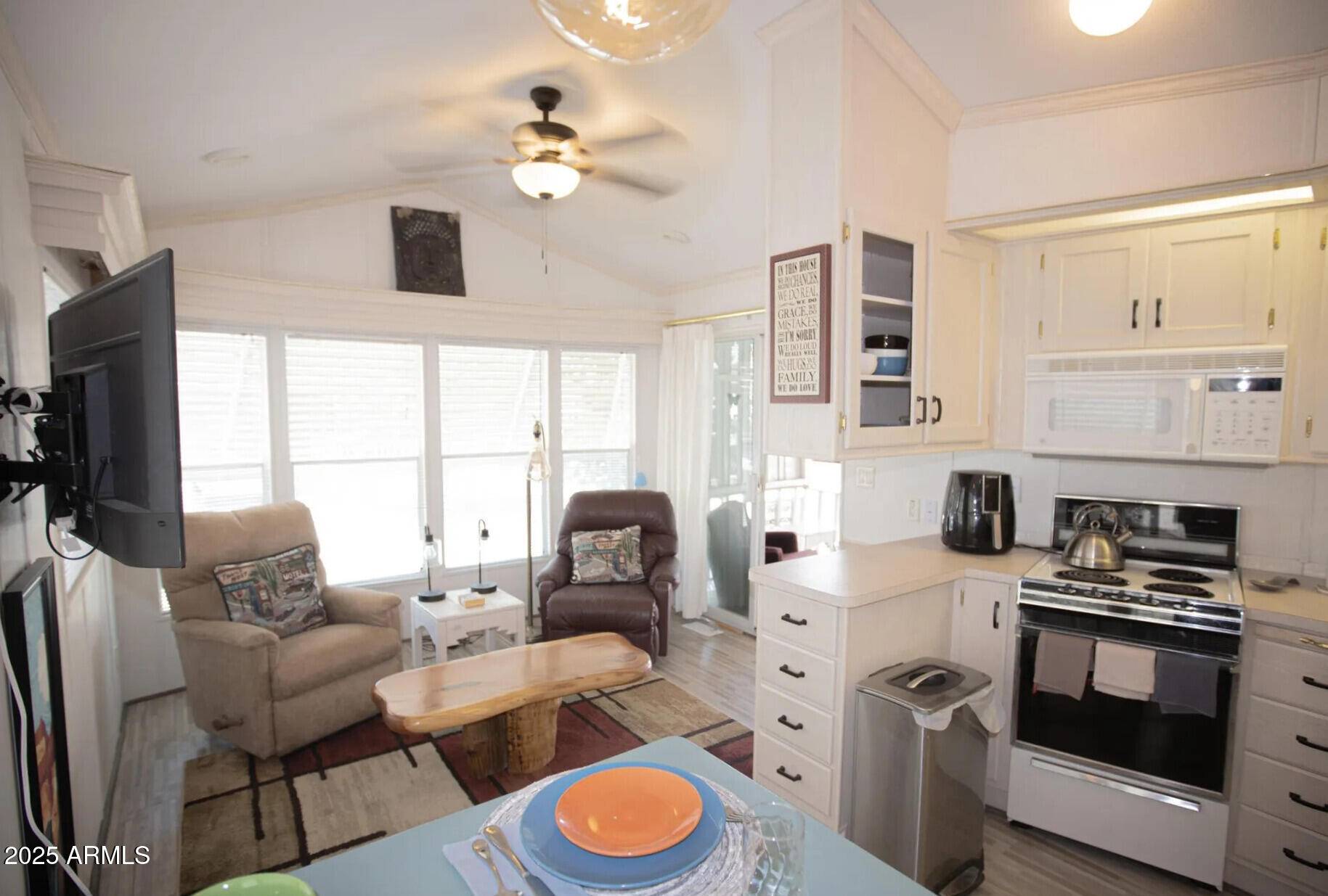 Show Low, AZ 85901,270 N Clark Road #142