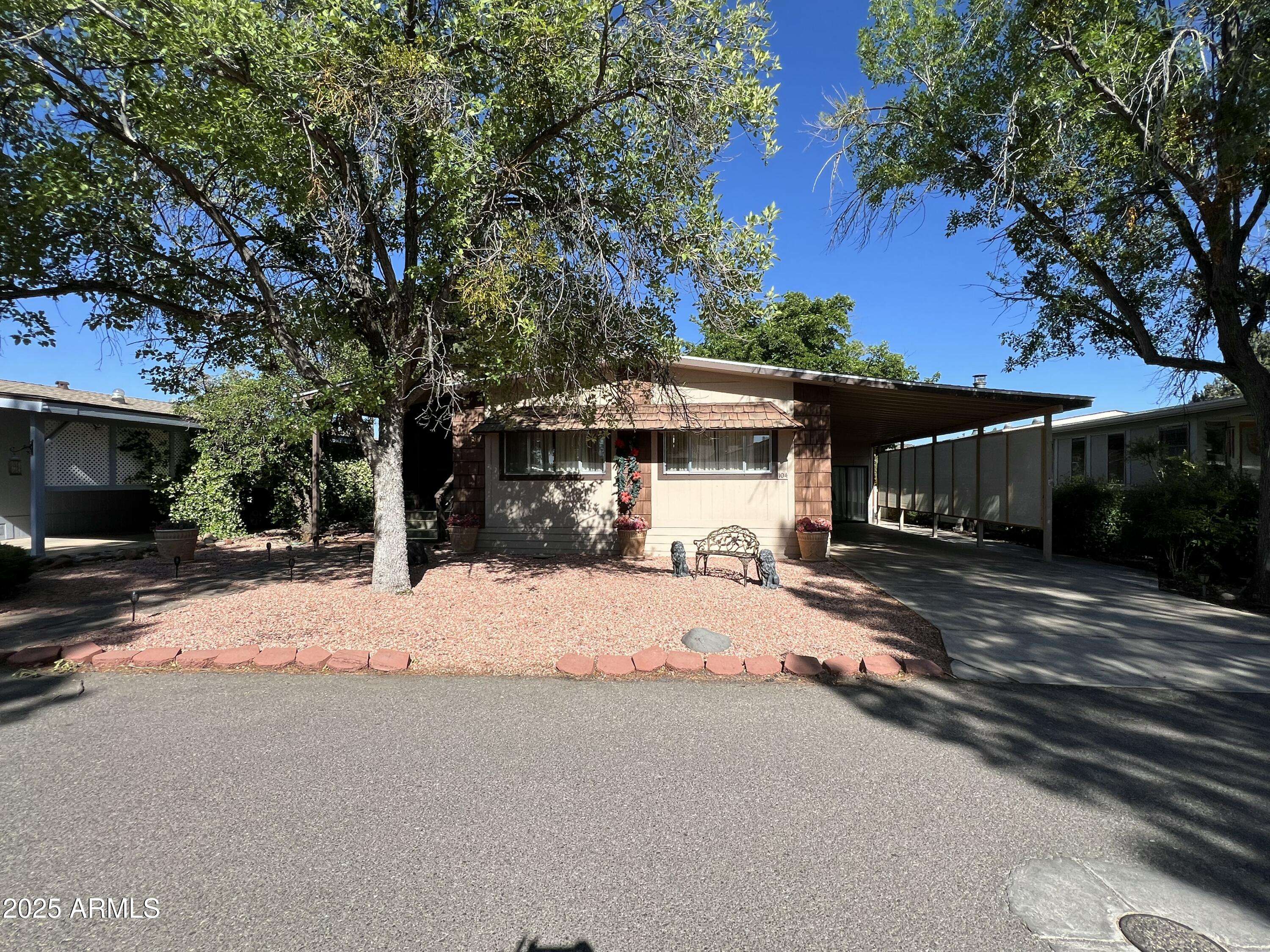 Sedona, AZ 86336,6770 W STATE ROUTE 89A -- #104