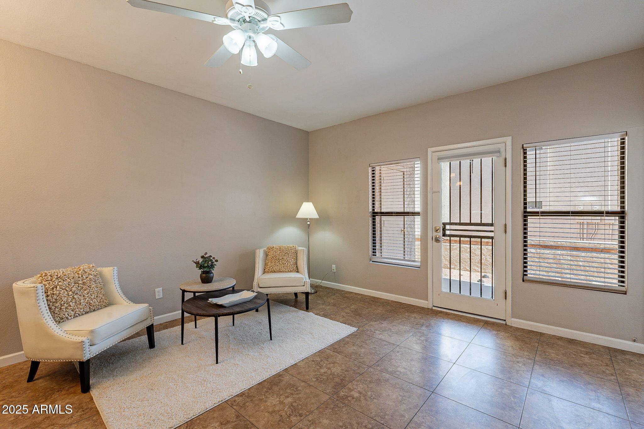 Phoenix, AZ 85029,11666 N 28th Drive #172