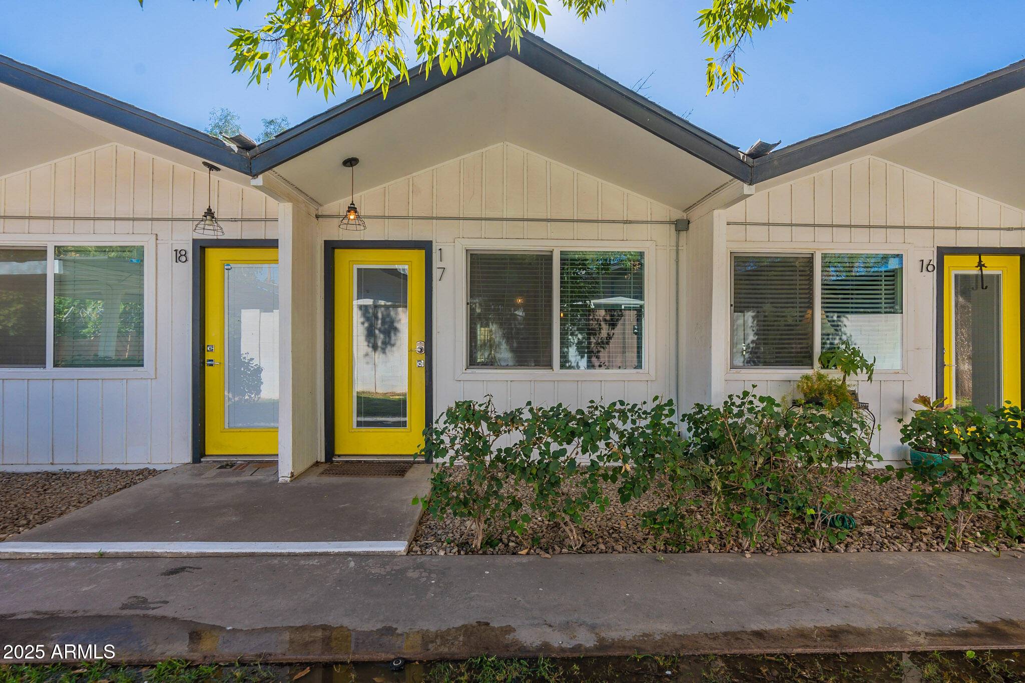 Tempe, AZ 85282,2309 S College Avenue #9
