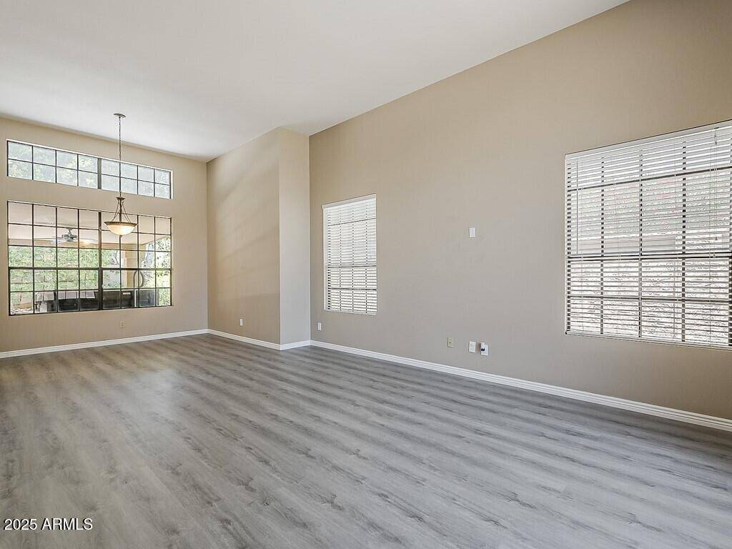 13064 N 100TH Place Scottsdale, AZ 85260