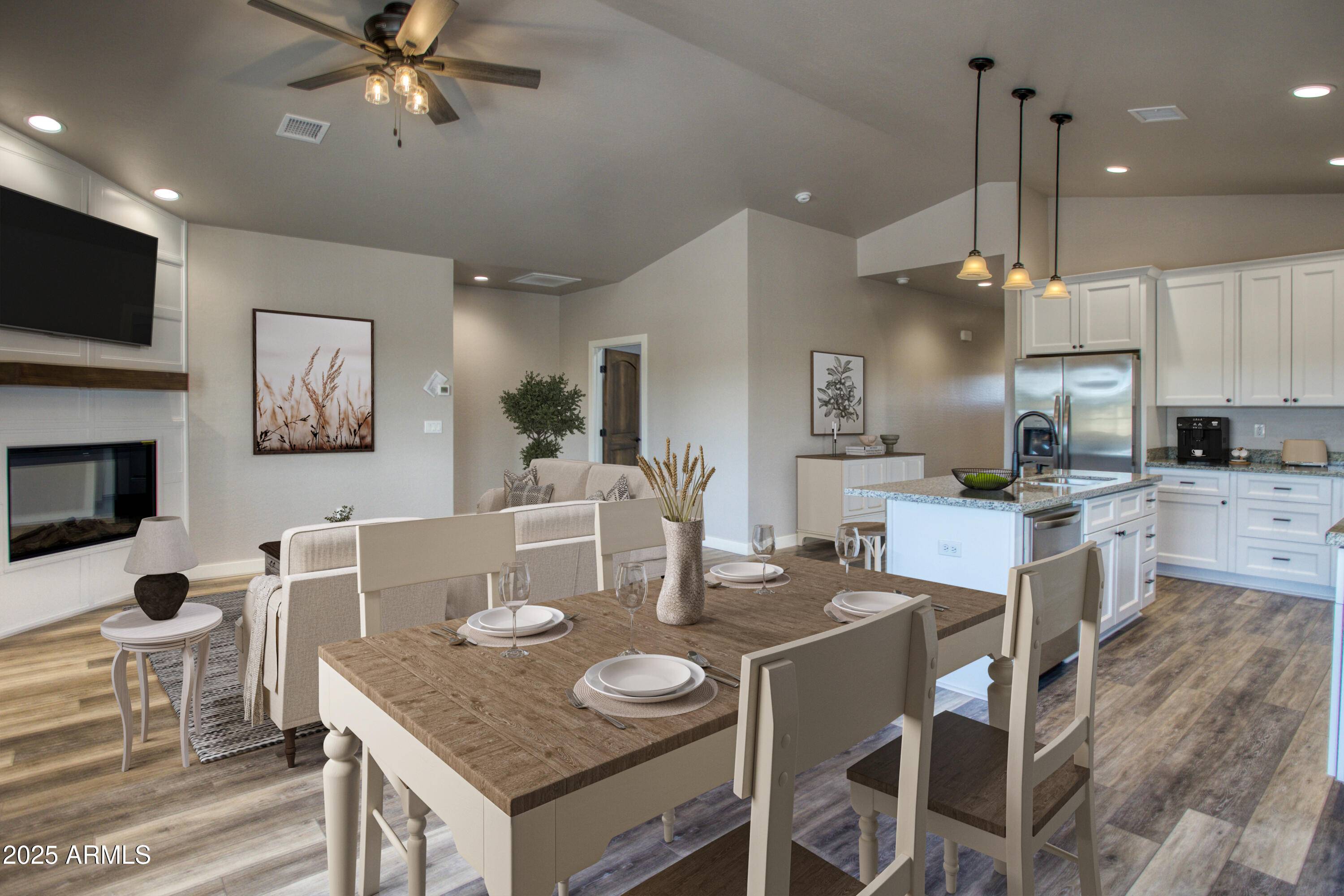 Show Low, AZ 85901,2081 E RIMSTONE Drive