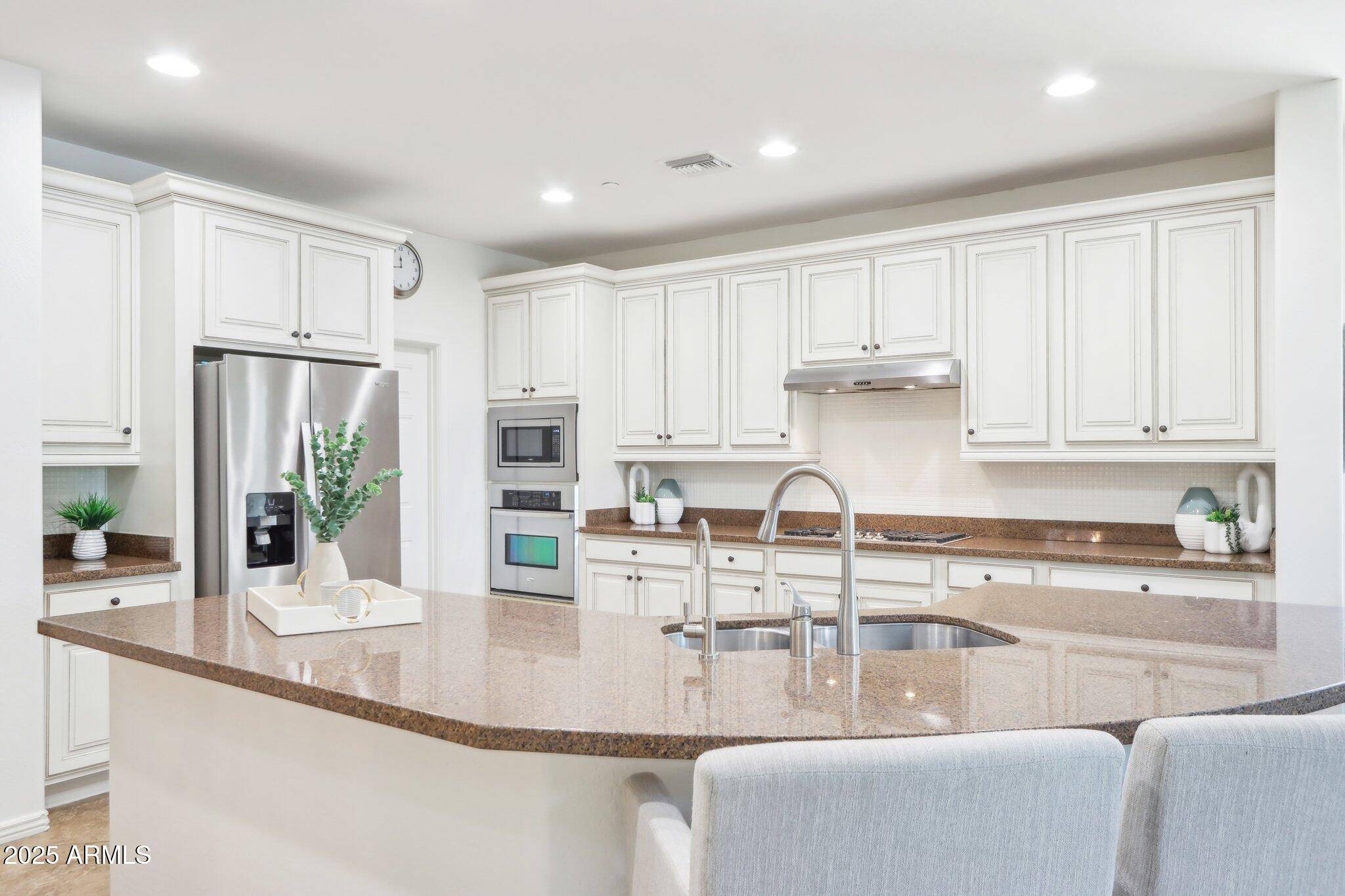 9845 E EDGESTONE Drive Scottsdale, AZ 85255