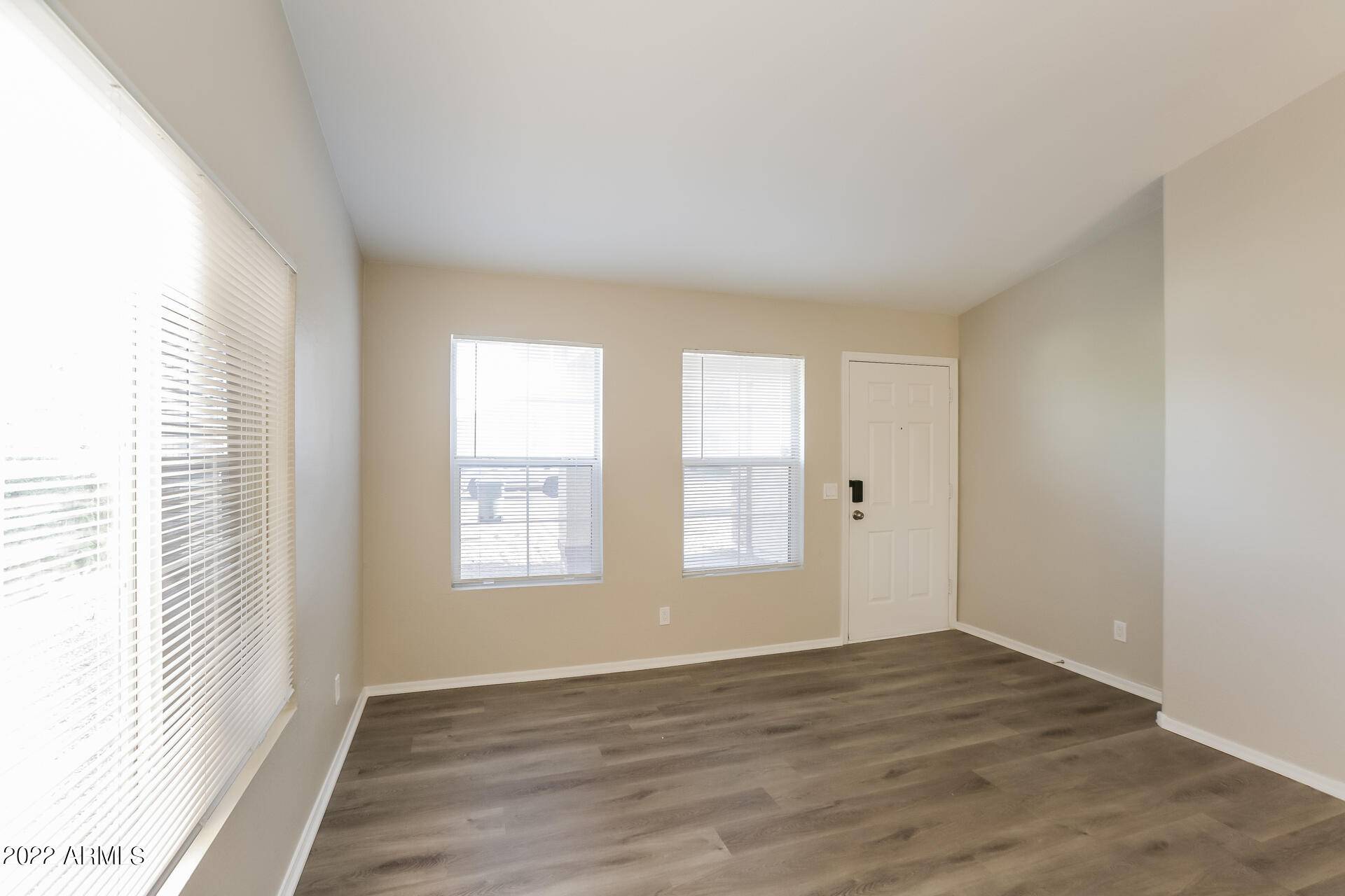 Phoenix, AZ 85041,2839 W CHANUTE Pass