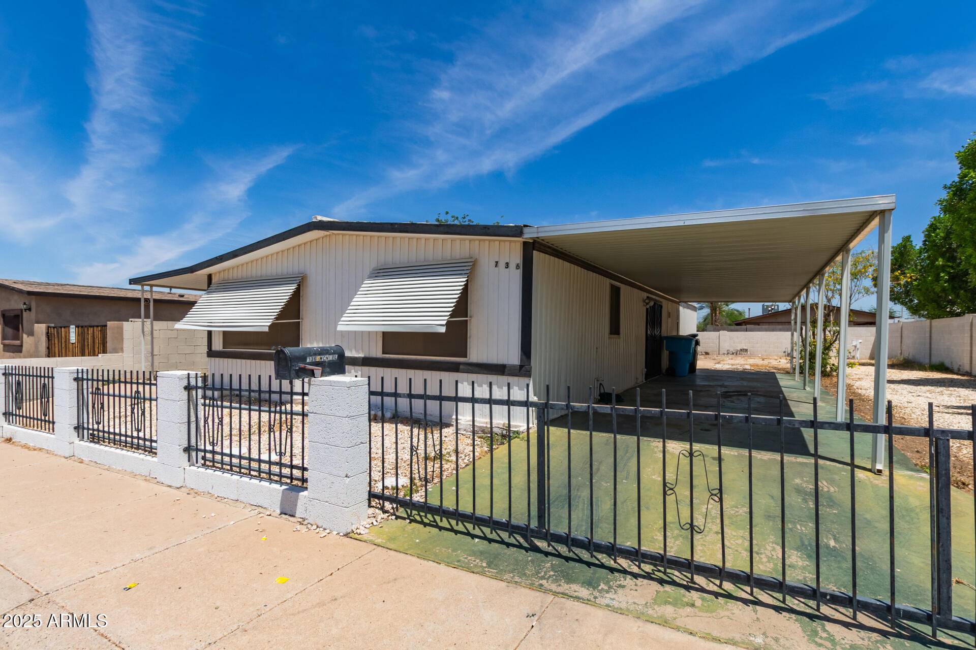 Phoenix, AZ 85041,736 W MCNEIL Street
