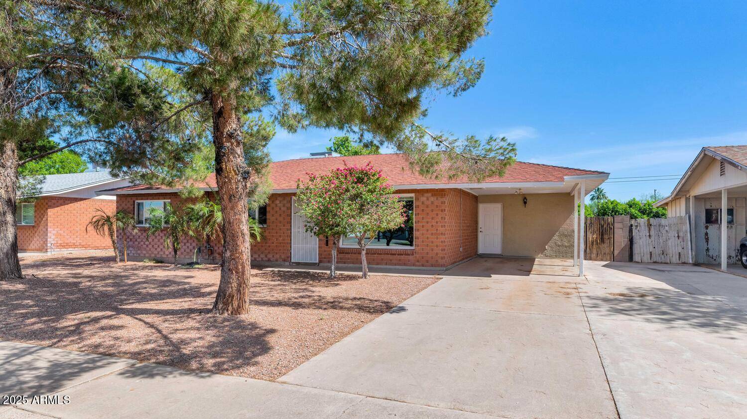 Scottsdale, AZ 85251,8140 E MITCHELL Drive