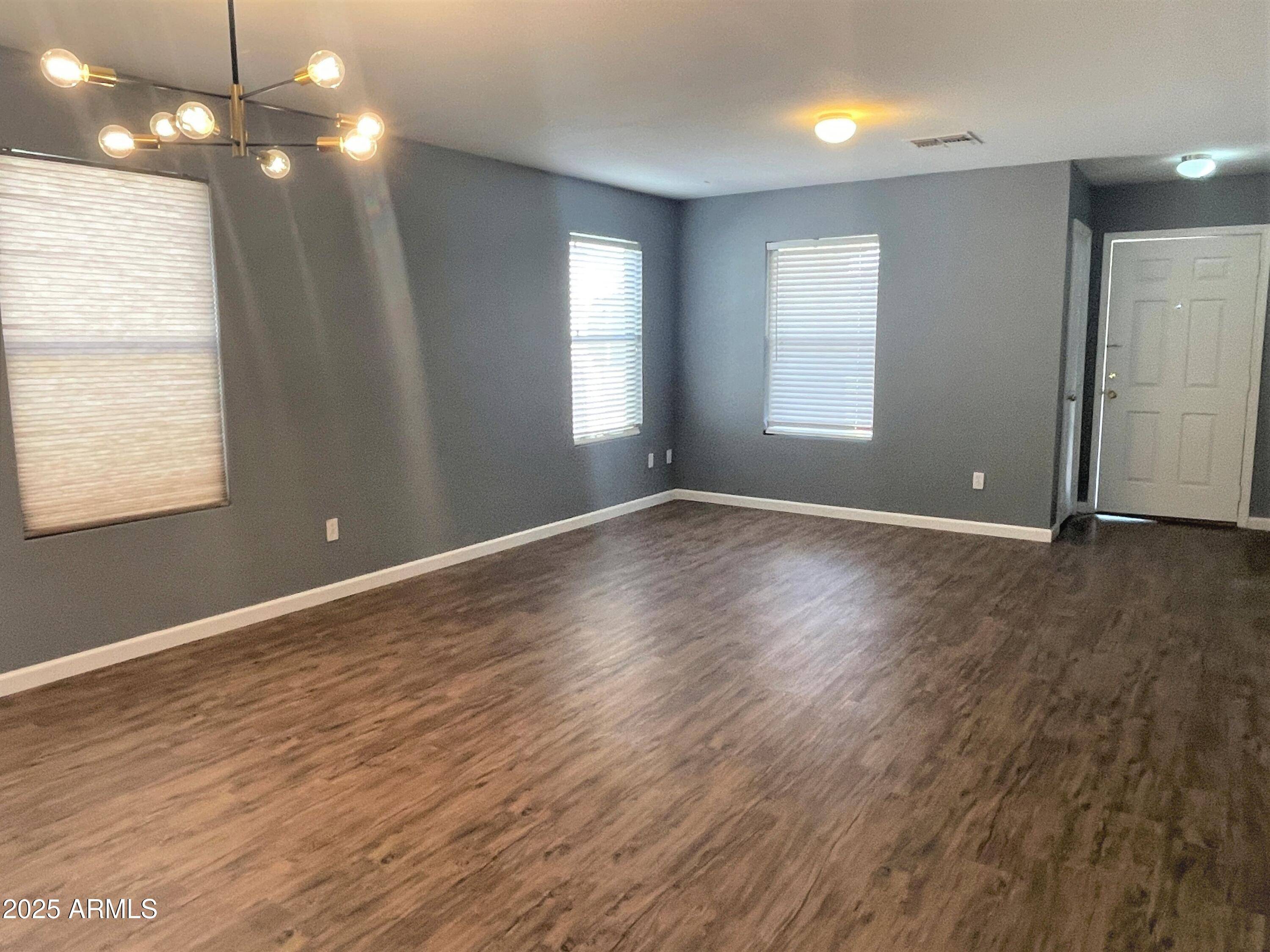 Phoenix, AZ 85041,2604 W Mobile Lane
