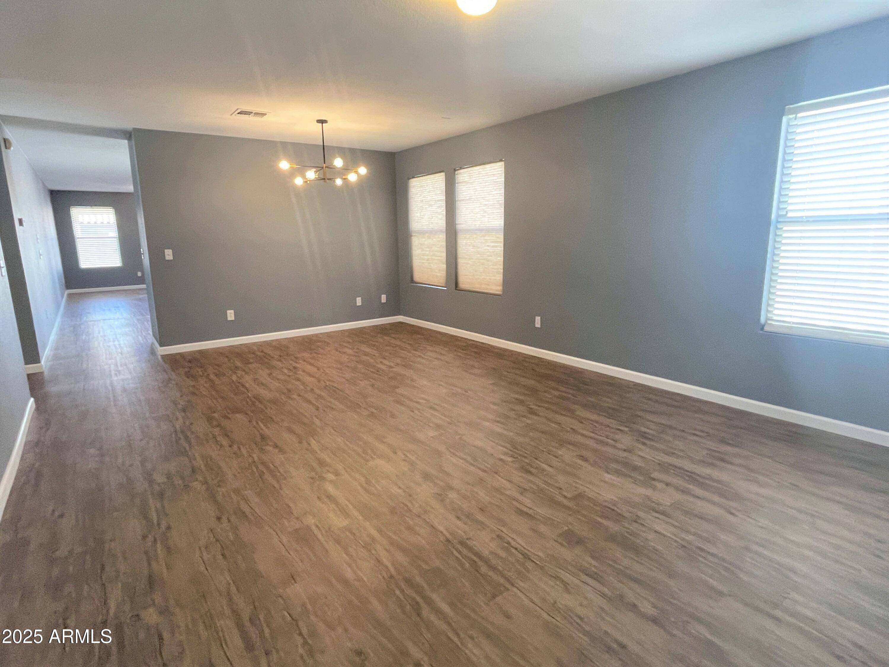Phoenix, AZ 85041,2604 W Mobile Lane