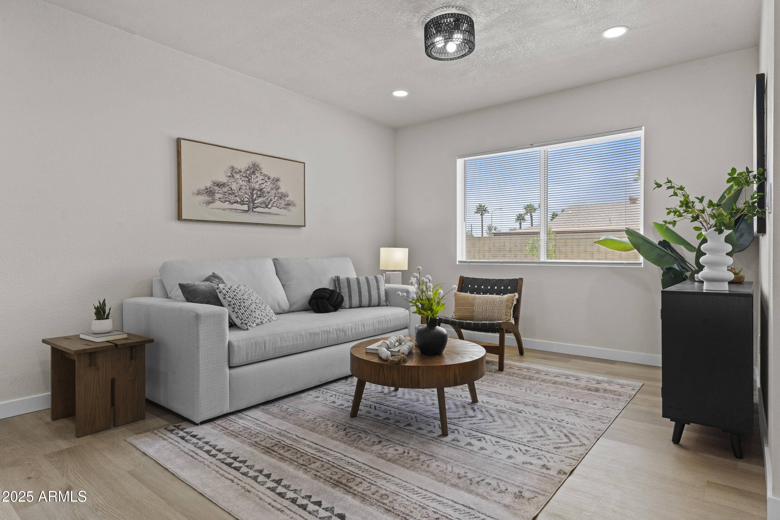 10612 N 48th Avenue Glendale, AZ 85304