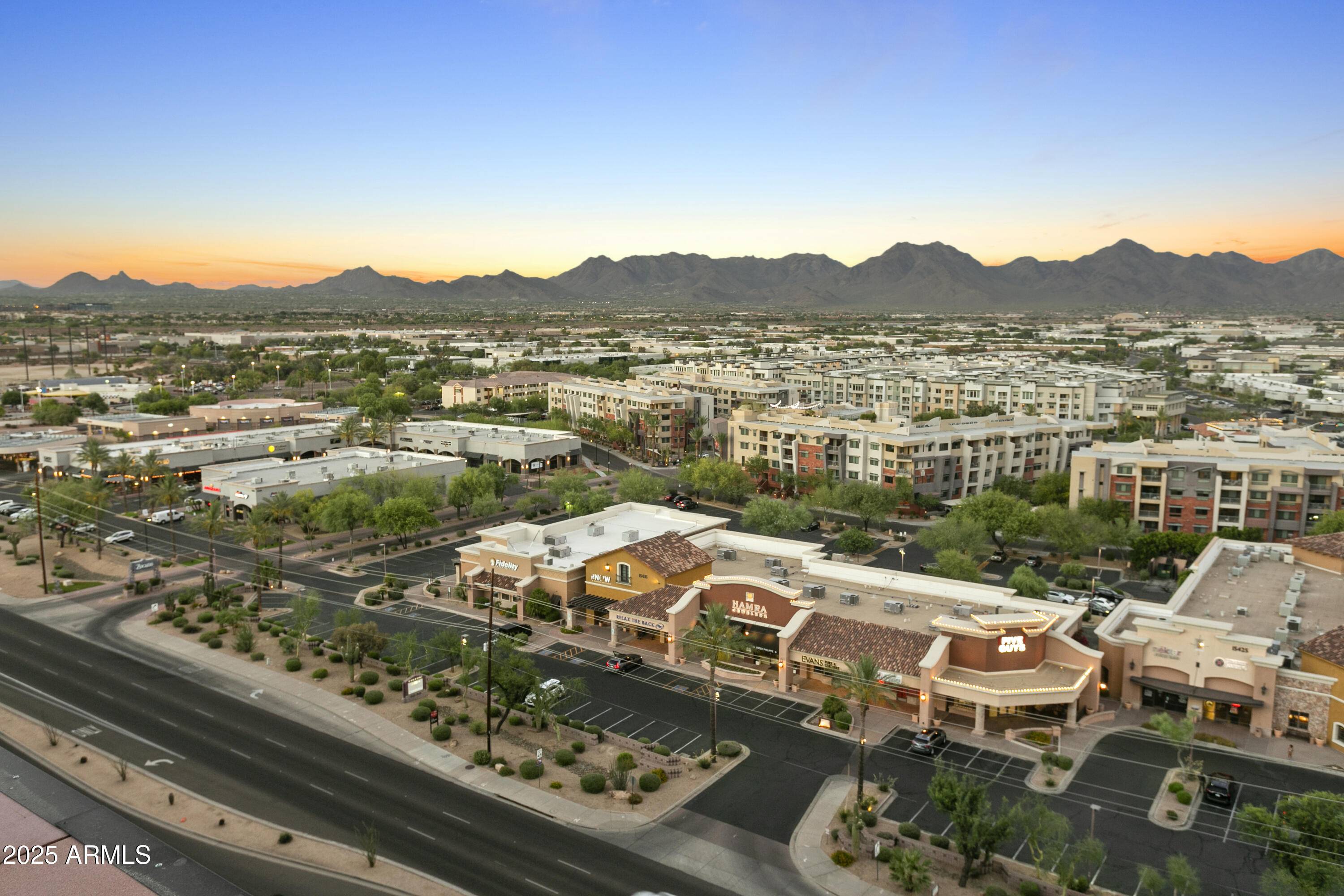 Scottsdale, AZ 85254,7180 E KIERLAND Boulevard #814