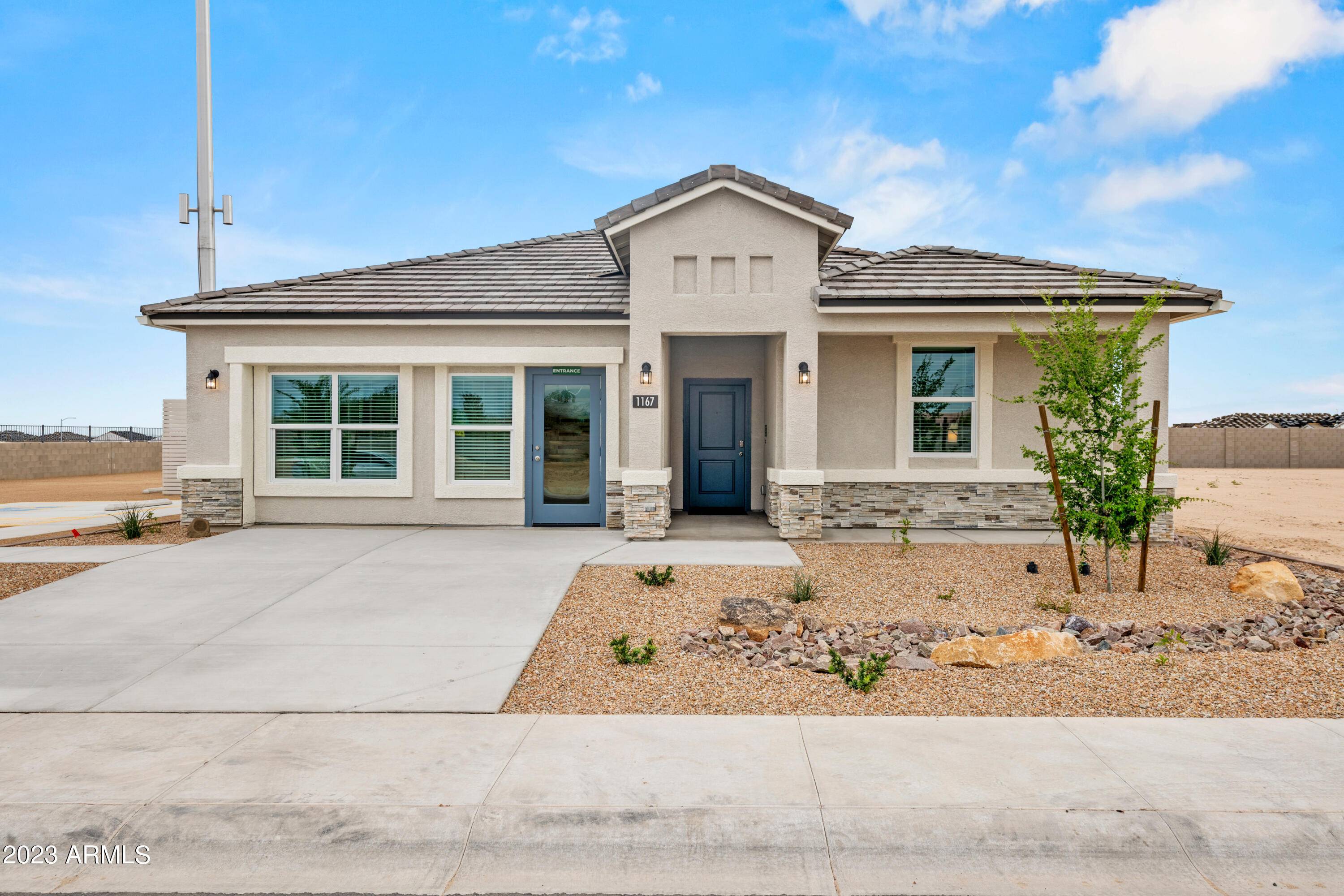 Apache Junction, AZ 85120,9331 S Mineros Drive