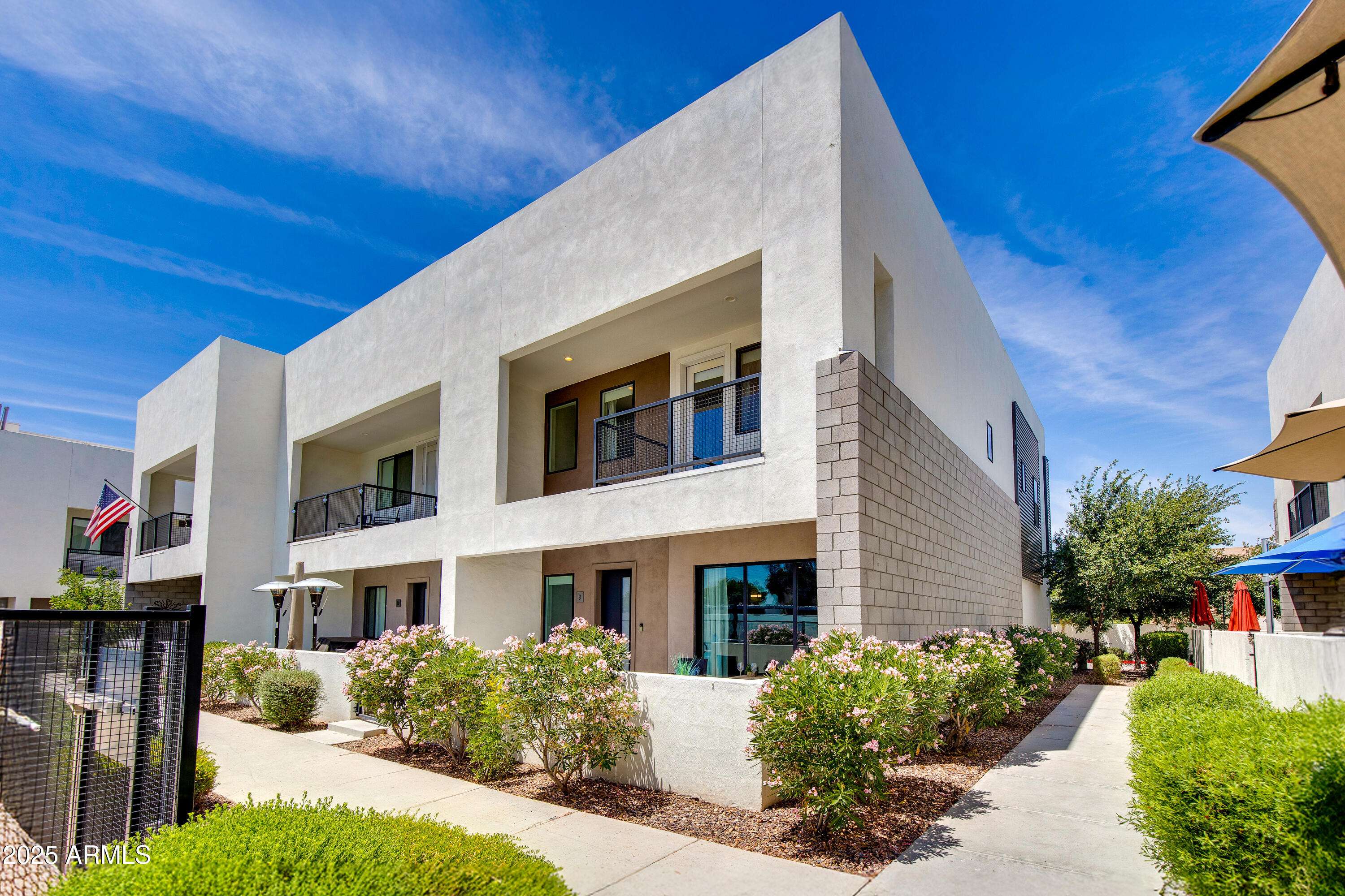 Phoenix, AZ 85014,1111 E MISSOURI Avenue #9