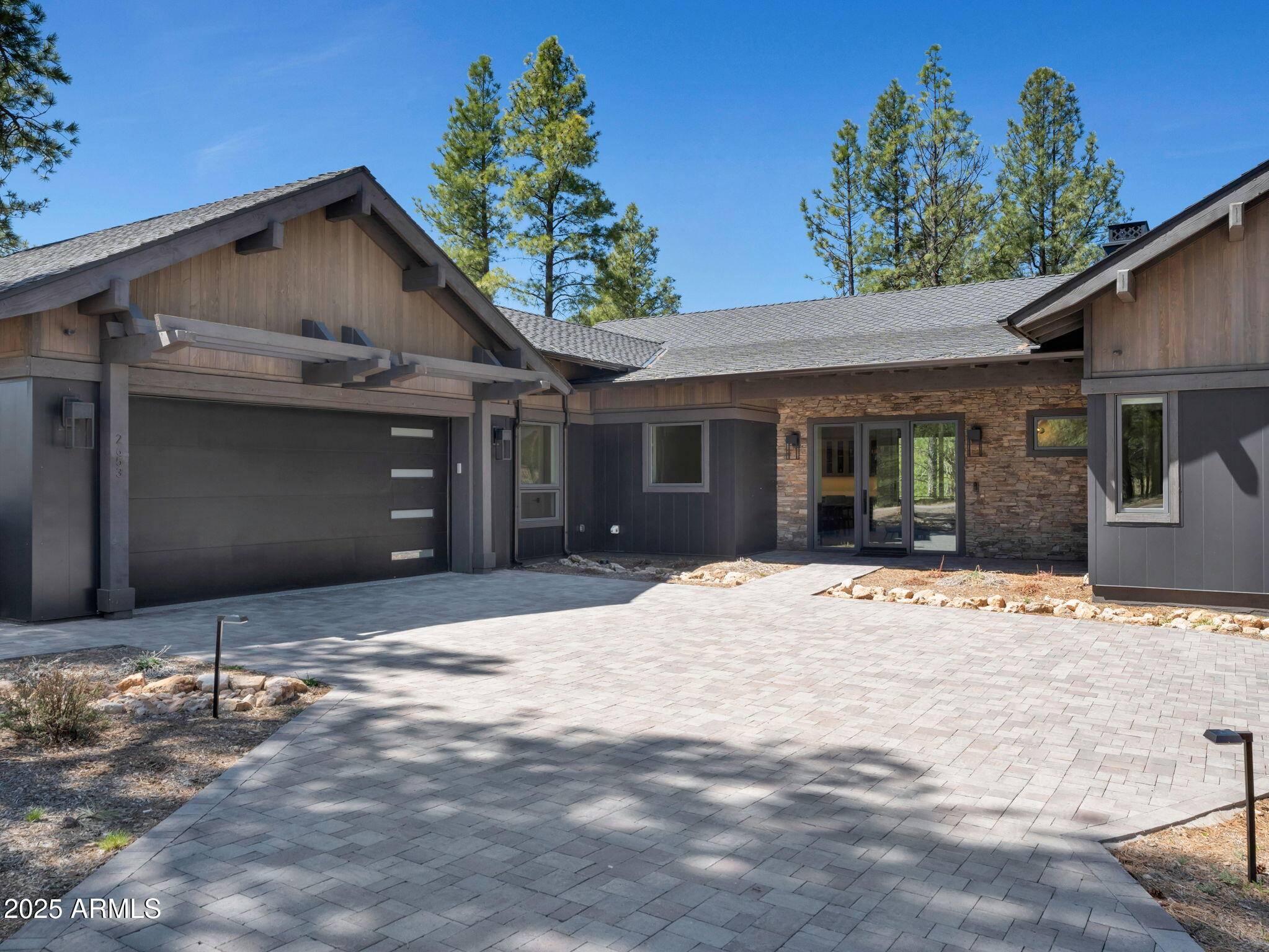 Flagstaff, AZ 86005,2653 S Pinyon Jay Drive #10