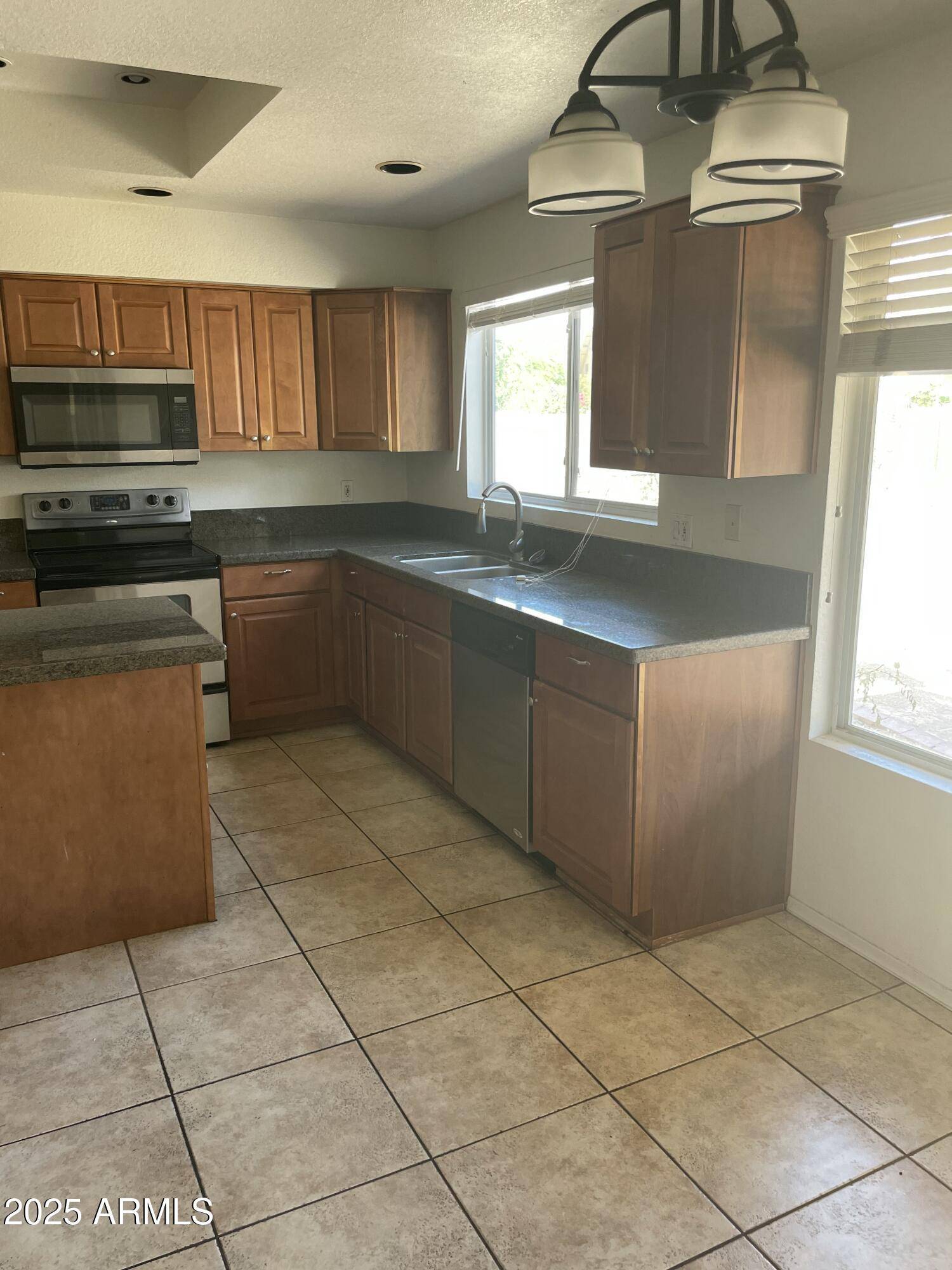 Tempe, AZ 85283,1209 E DRAKE Drive