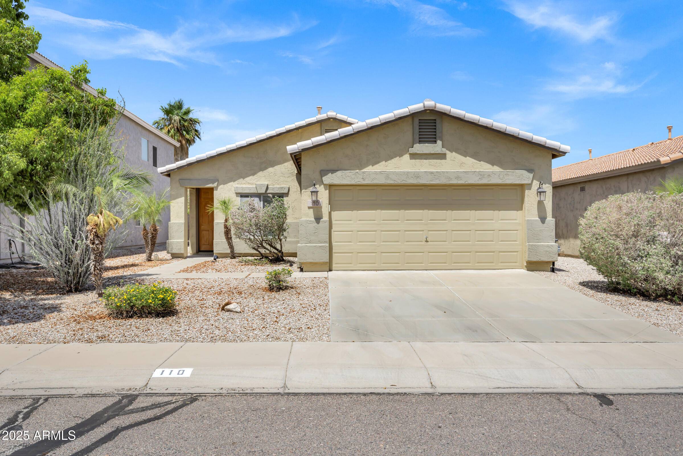 San Tan Valley, AZ 85143,110 E SADDLE Way