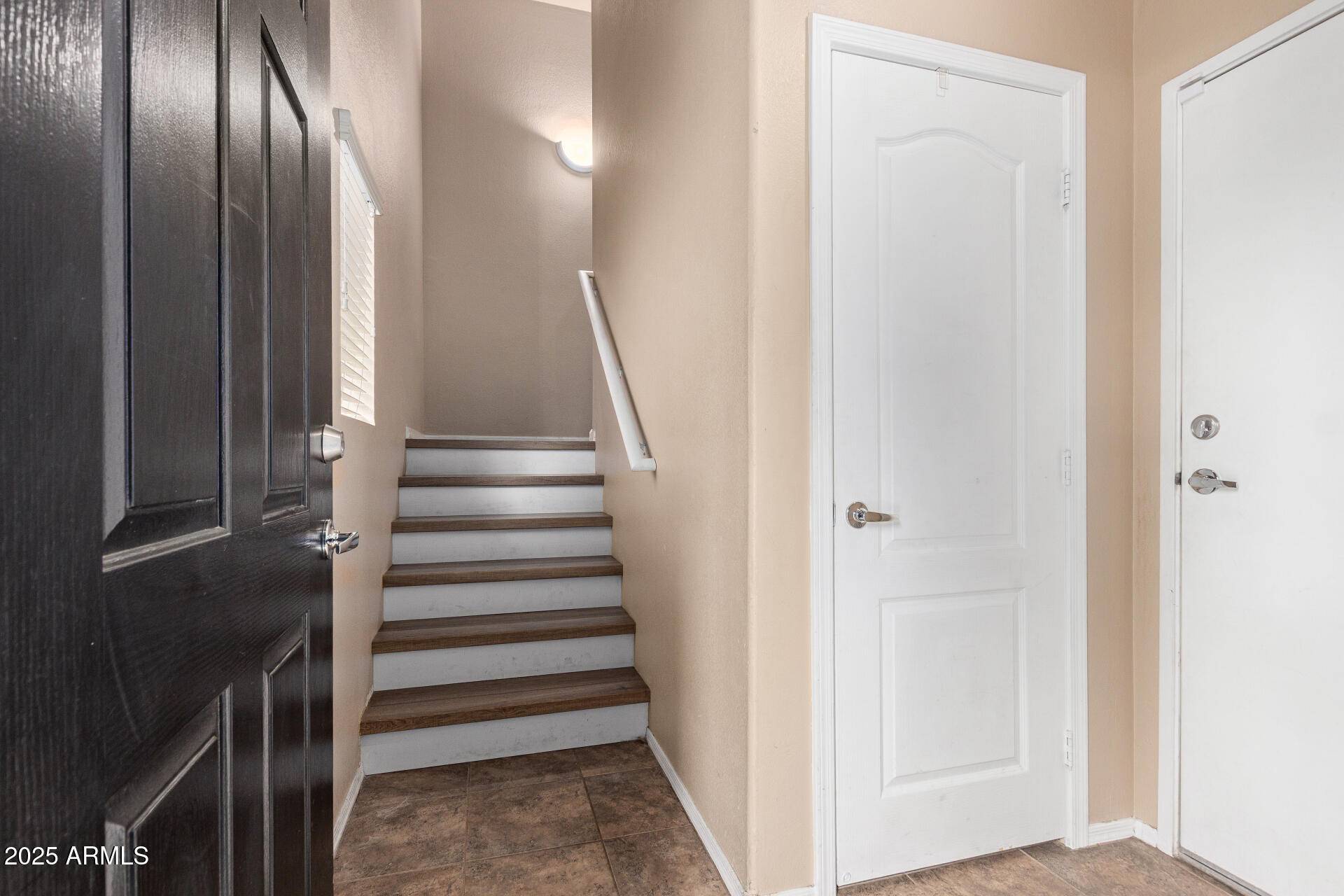 Tempe, AZ 85288,2401 E RIO SALADO Parkway #1192
