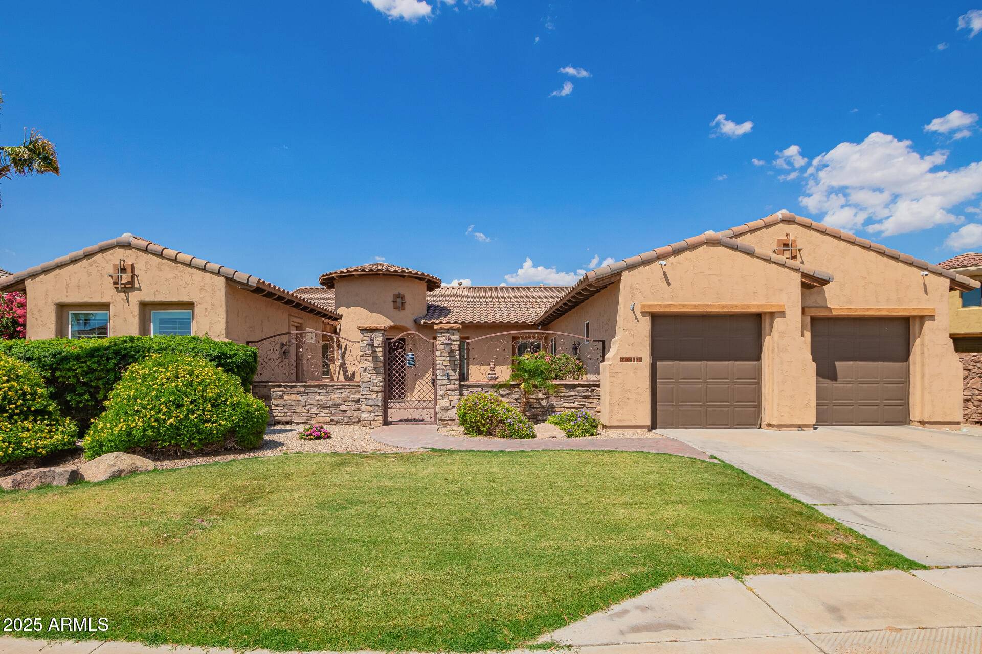 Goodyear, AZ 85395,14372 W CYPRESS Street
