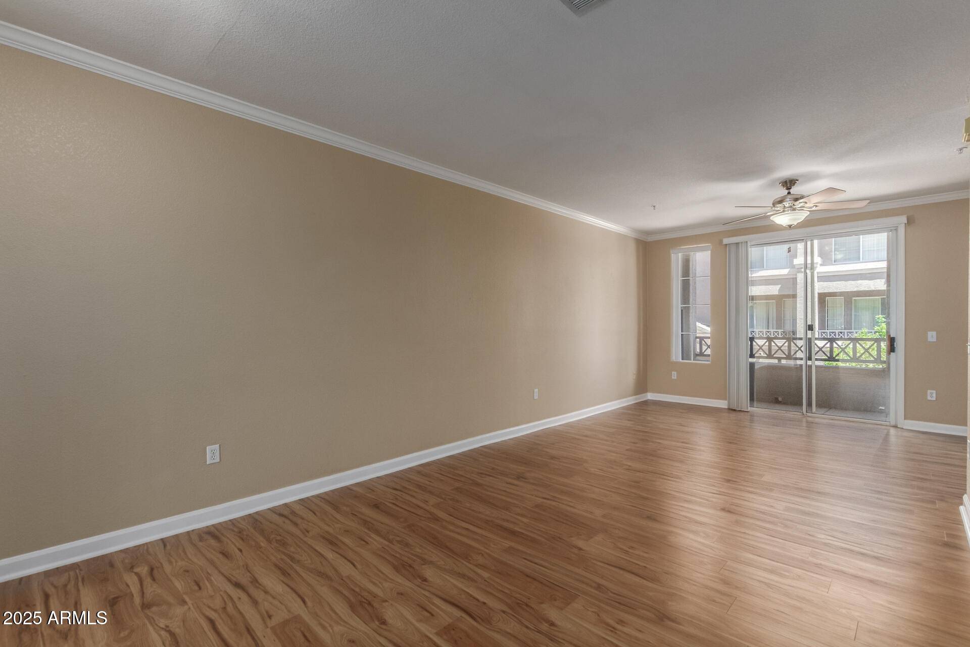 Phoenix, AZ 85032,4465 E PARADISE VILLAGE Parkway S #1224