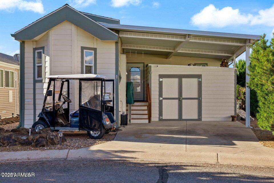 Show Low, AZ 85901,8220 LAKE FRONT Drive