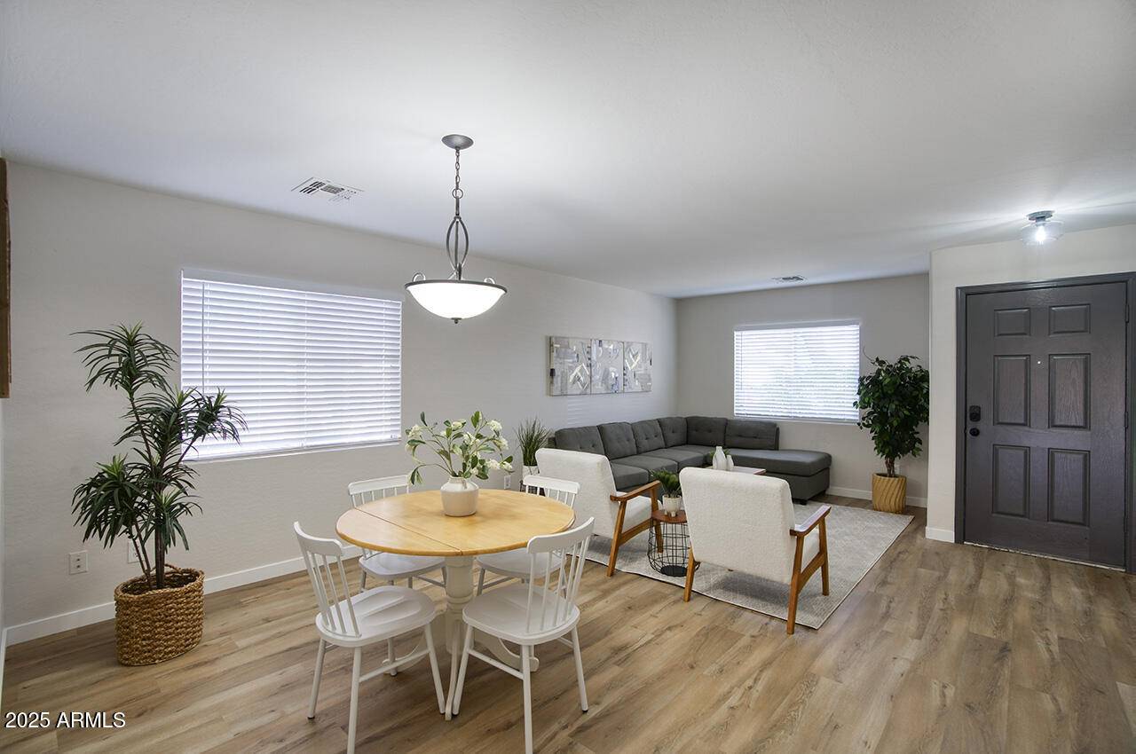San Tan Valley, AZ 85143,2676 E MINERAL PARK Road