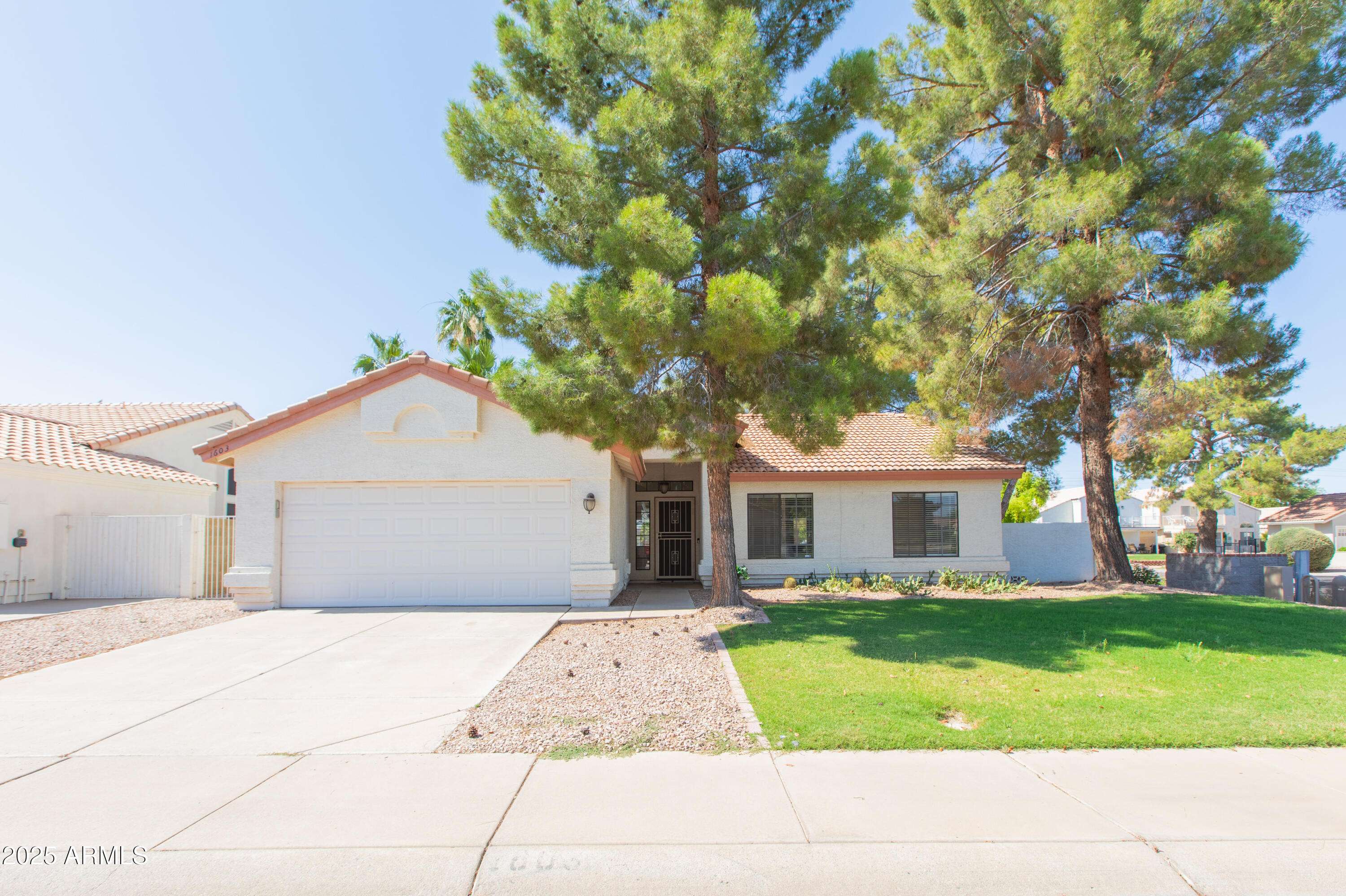 Chandler, AZ 85225,1603 E CHICAGO Street