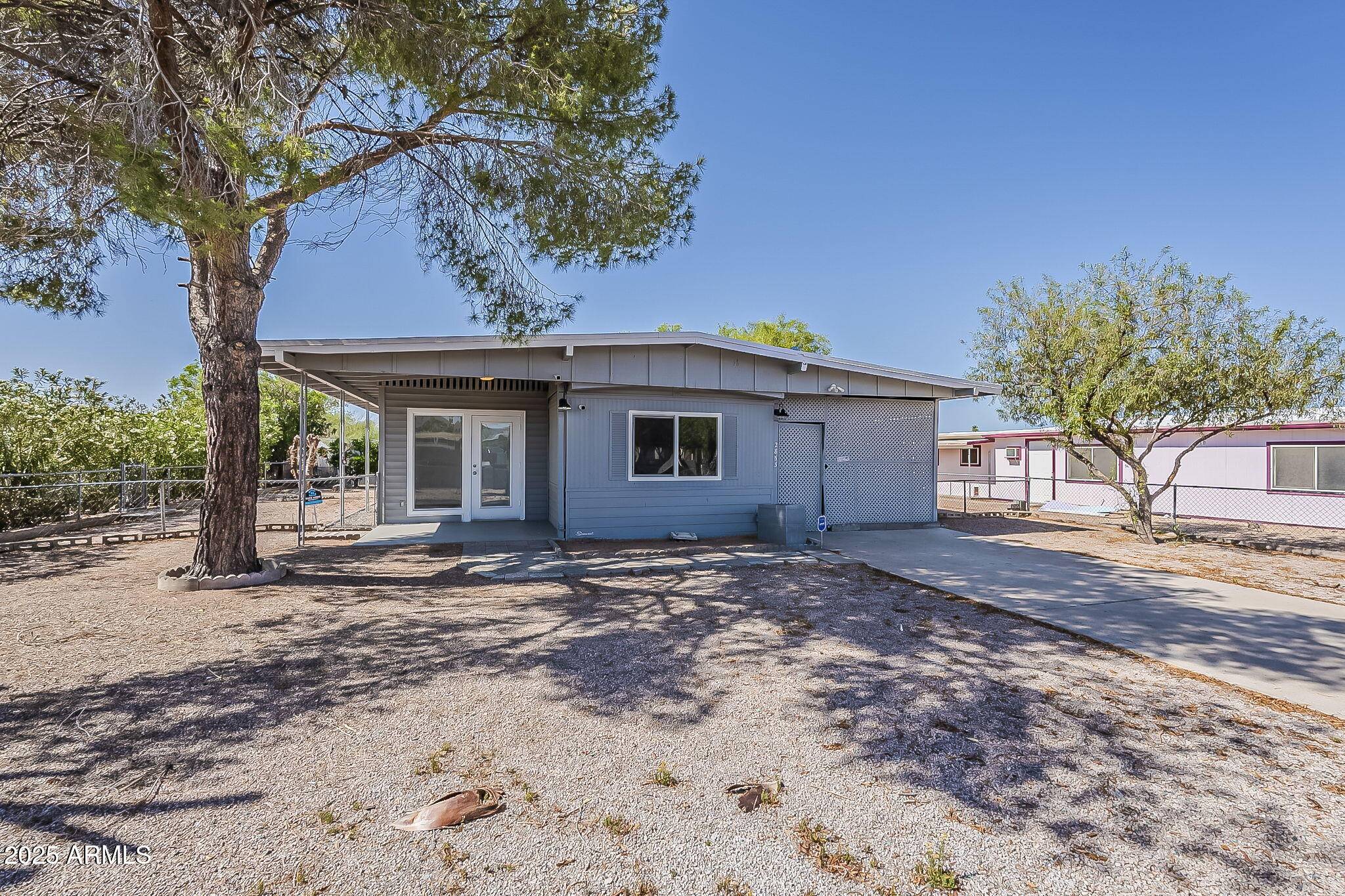 Apache Junction, AZ 85120,2853 W OHIO Street