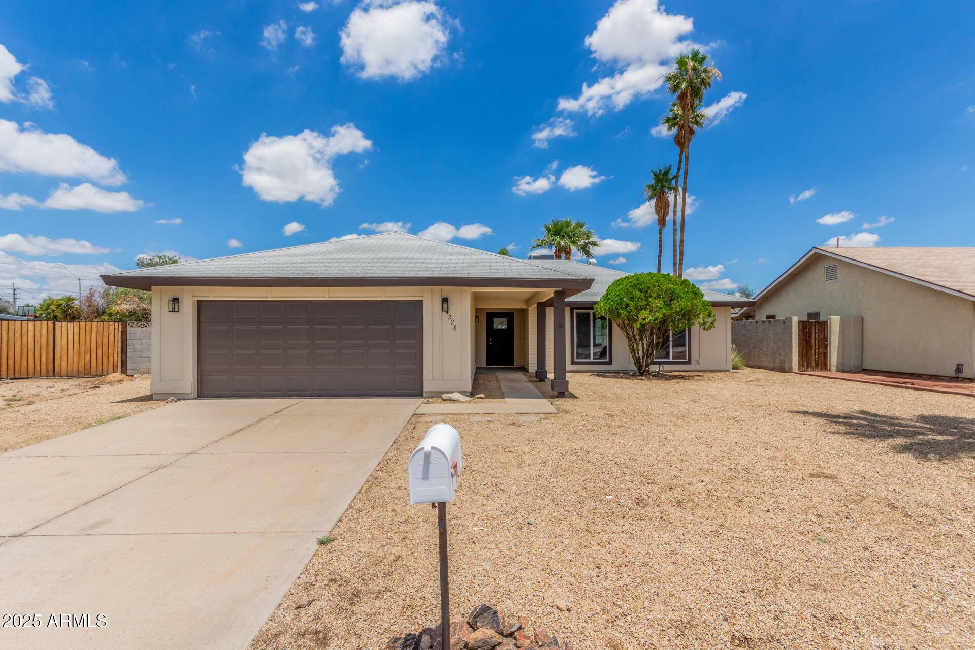 Phoenix, AZ 85053,4226 W EVANS Drive