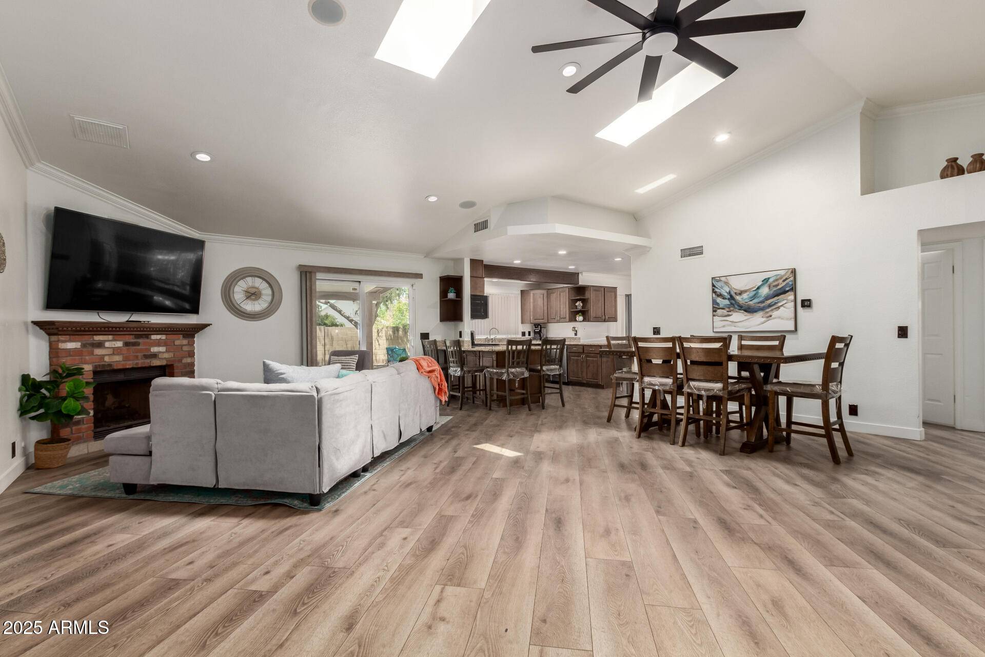6232 N 88TH Avenue Glendale, AZ 85305