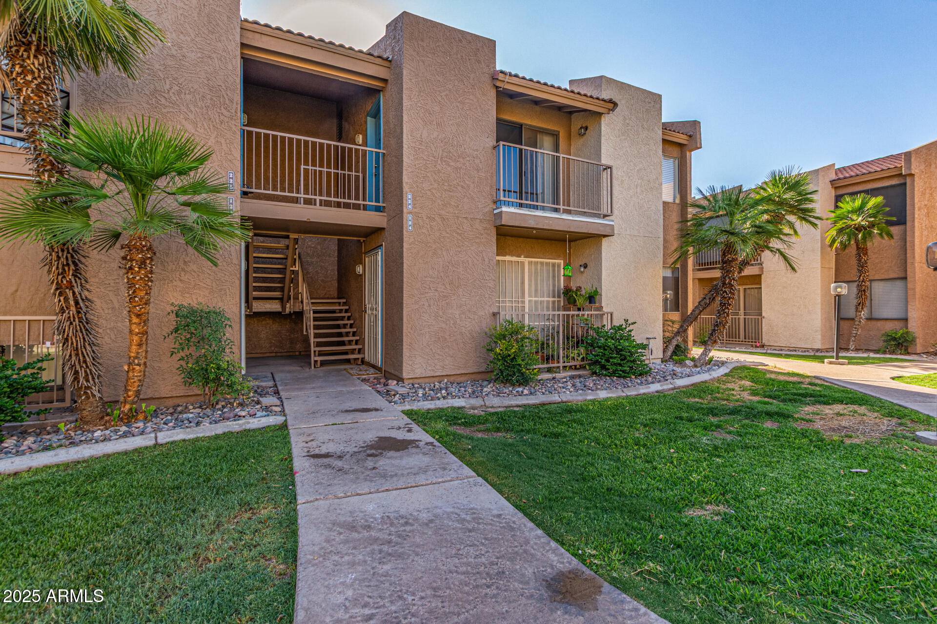 Tempe, AZ 85288,1111 E UNIVERSITY Drive #224