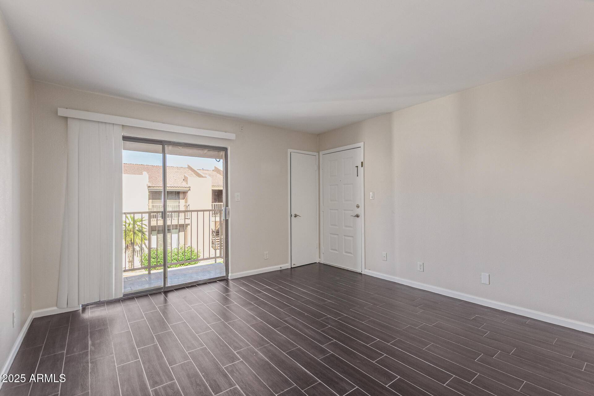Tempe, AZ 85288,1111 E UNIVERSITY Drive #224