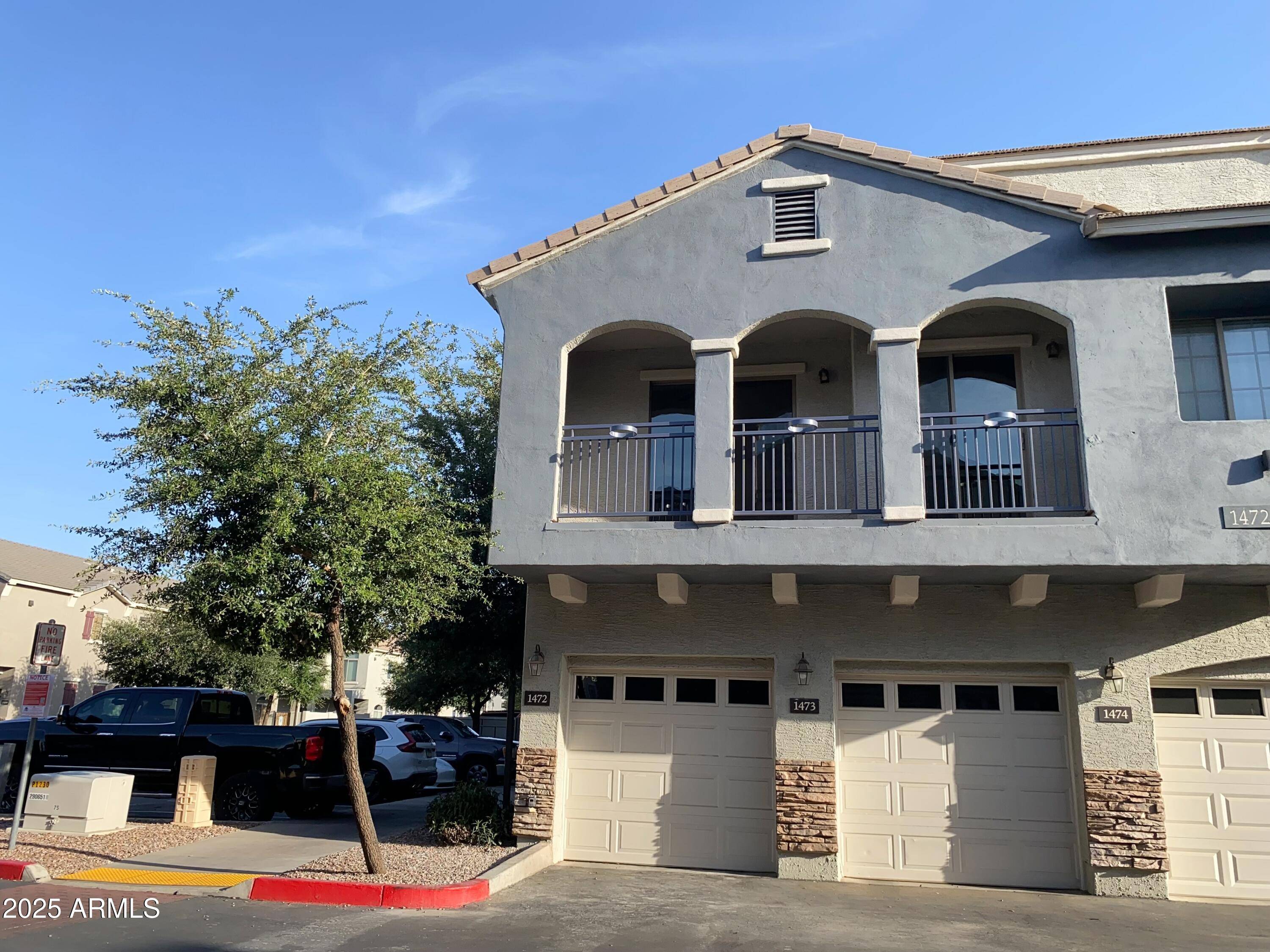Tempe, AZ 85288,2402 E 5TH Street #1472